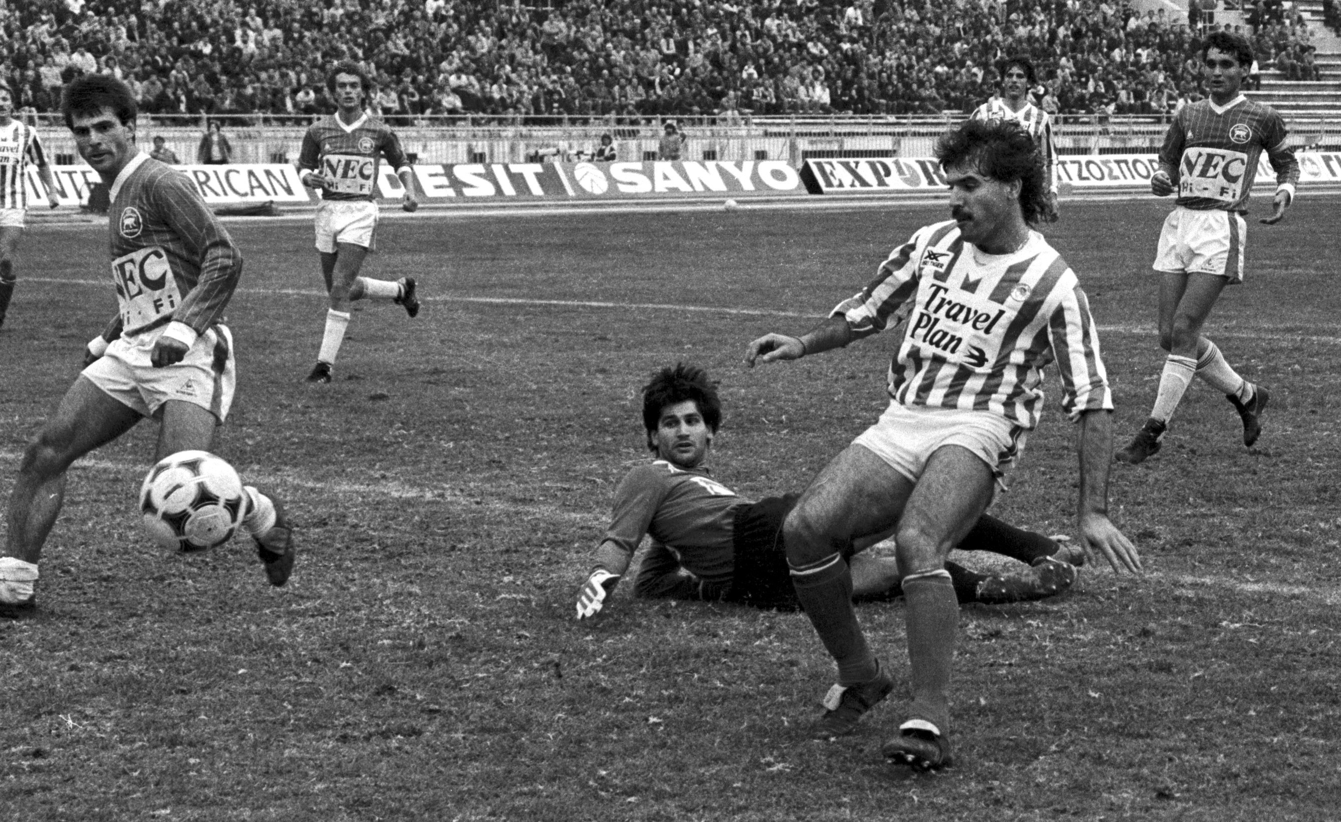 Ιστορία αγώνων Ολυμπιακός – ΠΑΣ Γιάννινα