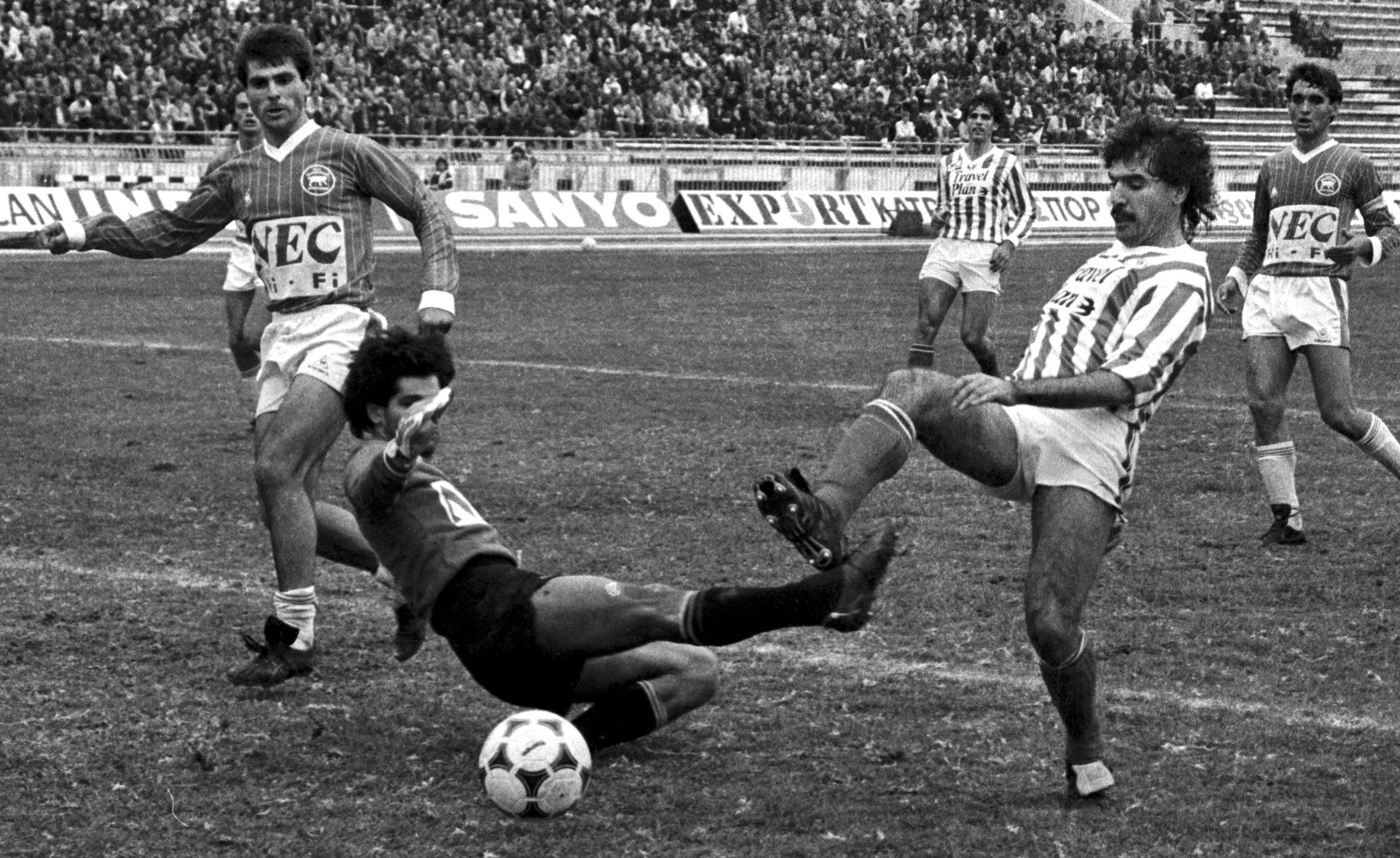 Ιστορία αγώνων Ολυμπιακός – ΠΑΣ Γιάννινα