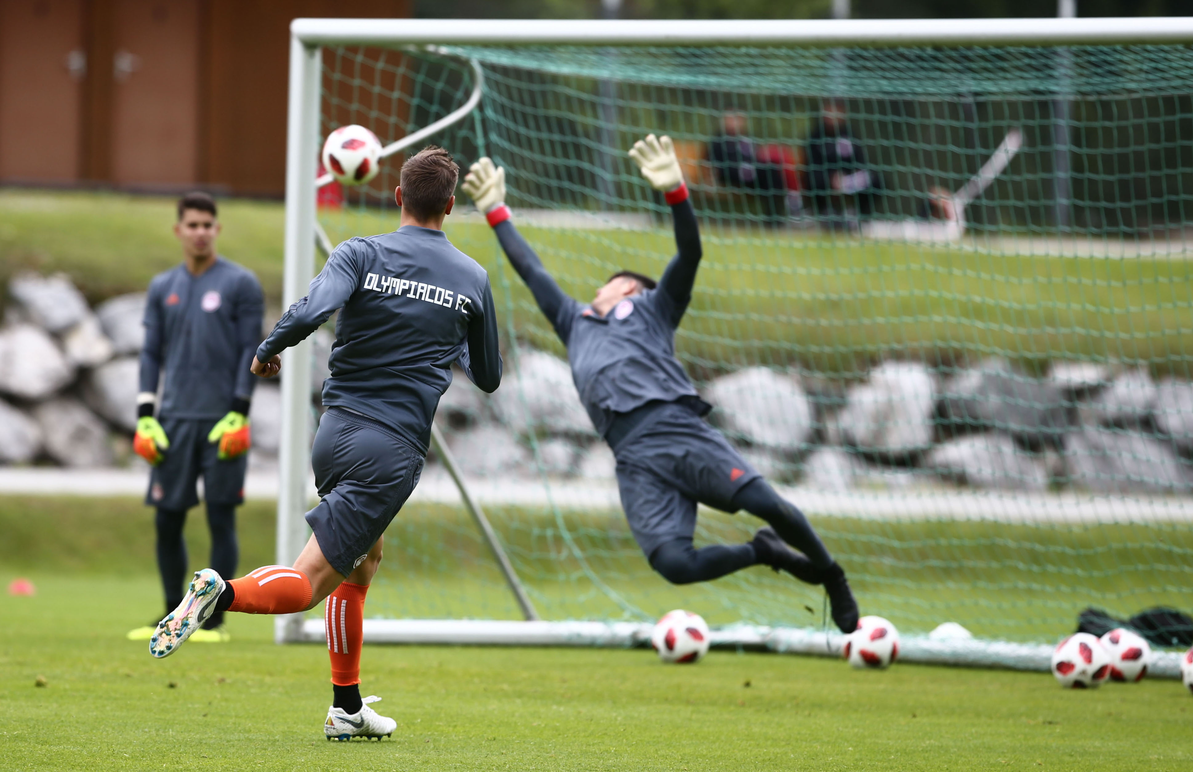 Πλησιάζοντας στο πρώτο φιλικό!