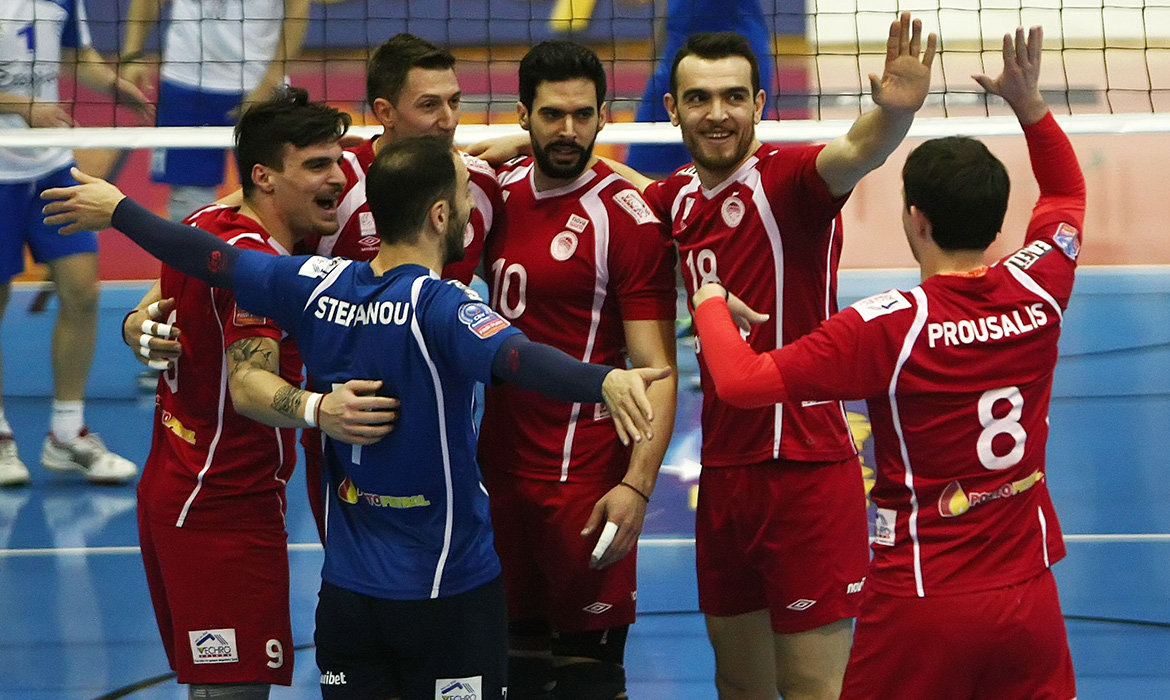 Η απάντηση στη Σύρο…