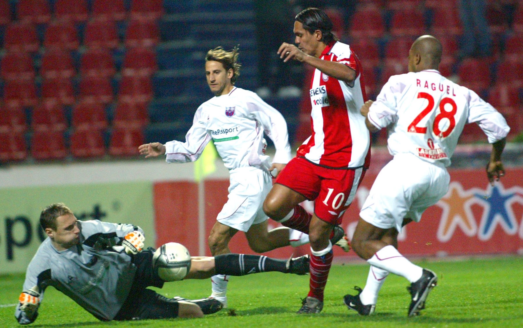 Ιστορία αγώνων Πανιώνιος – Ολυμπιακός