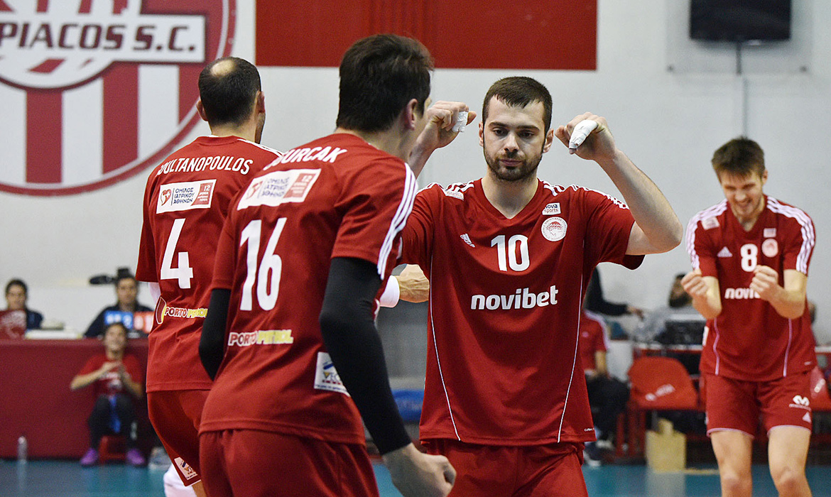 Ακλόνητος από την κορυφή