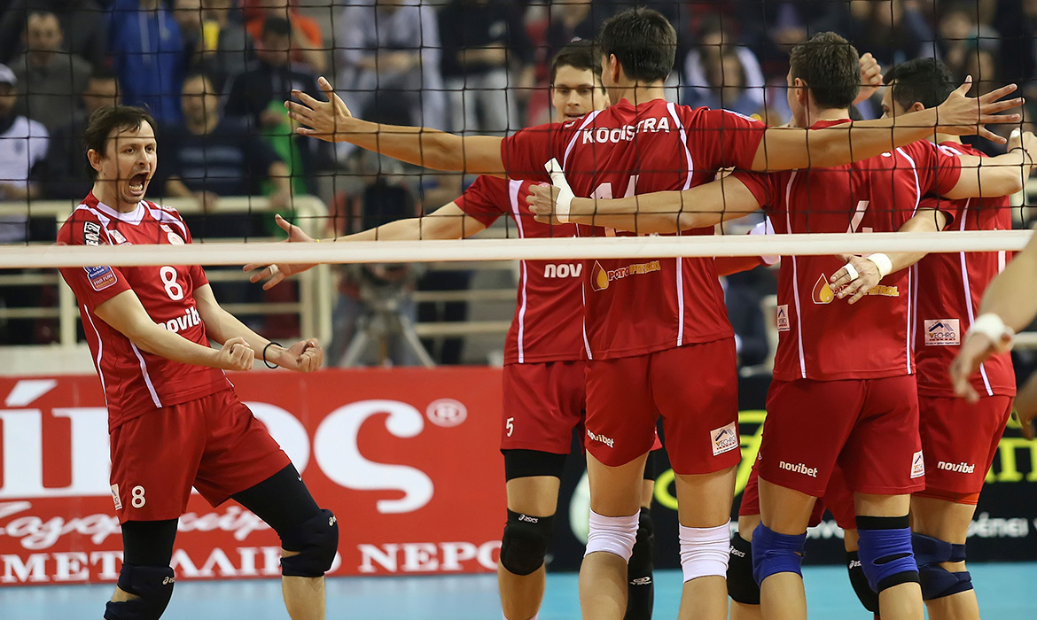 Με κόσμο και πίστη για την ανατροπή!