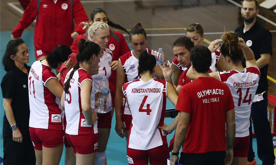 Με διπλές προπονήσεις