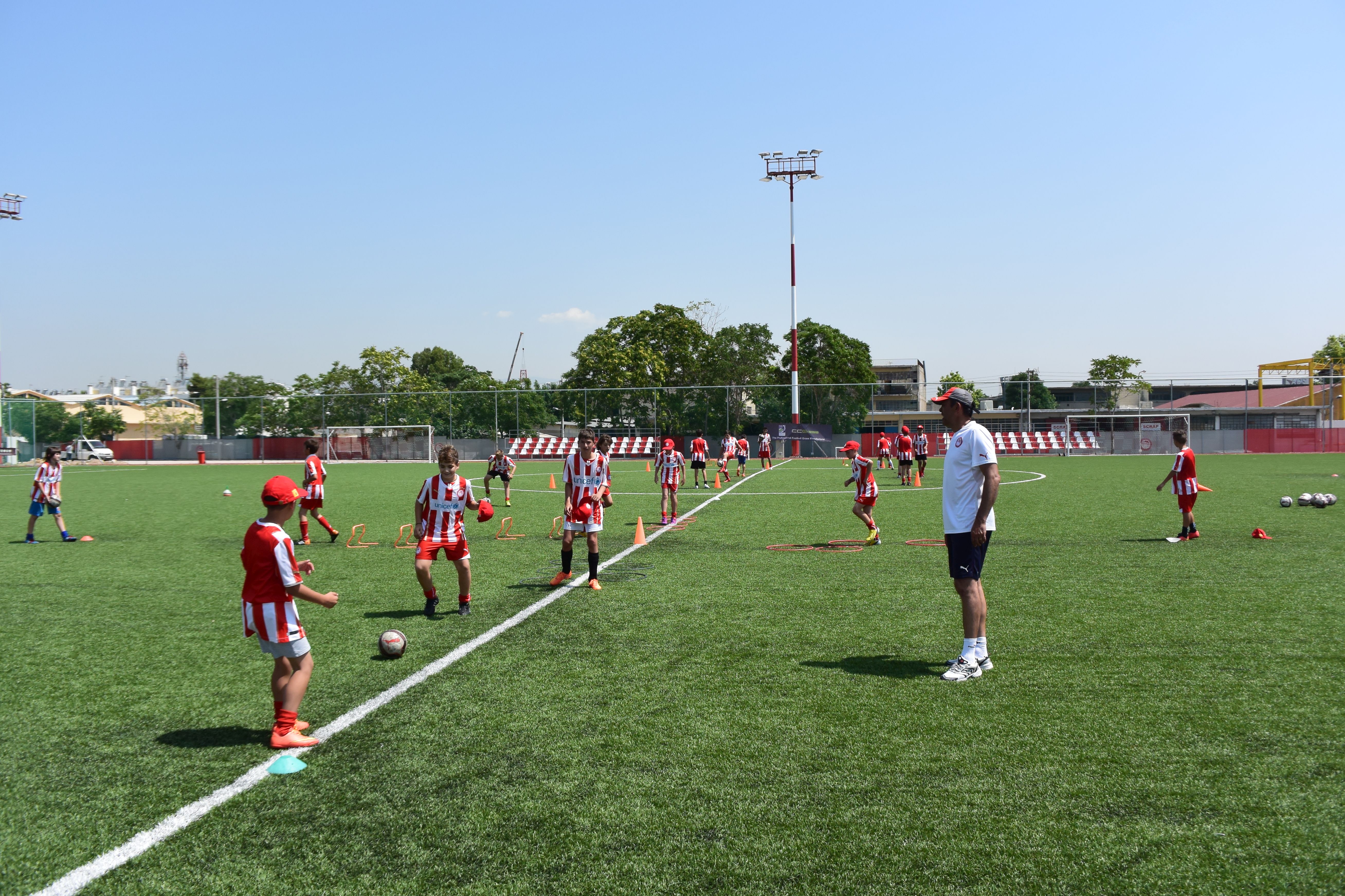 Πρεμιέρα του Summer Camp στο Ρέντη!