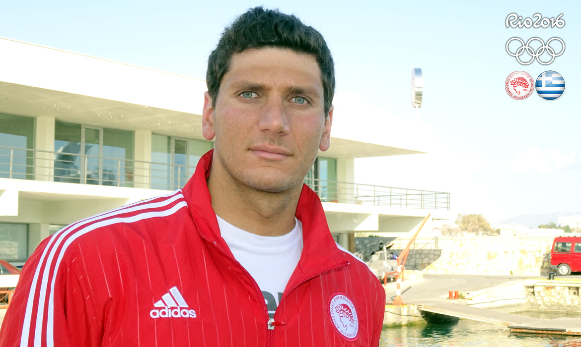 Δημητριάδης: «Μόνο ο Ολυμπιακός μπορεί!»