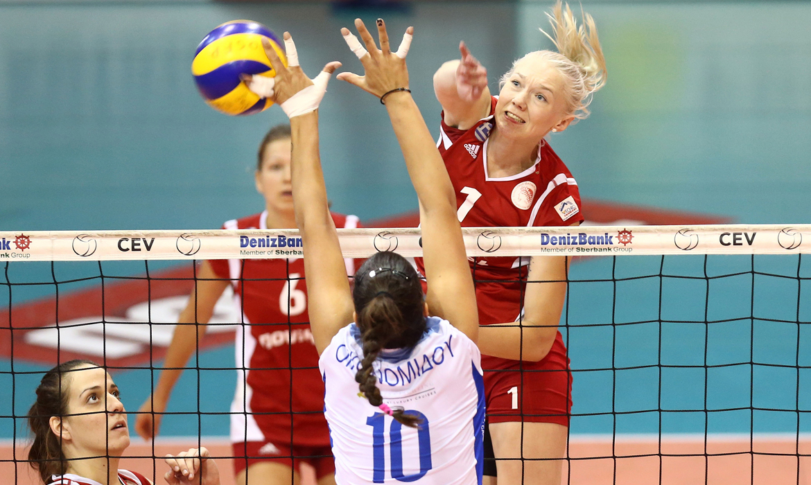 Με δυνατό σερβίς και καλές στιγμές!