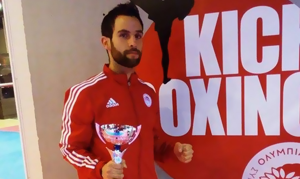 Πρωτιά για τον προπονητή του Θρύλου!