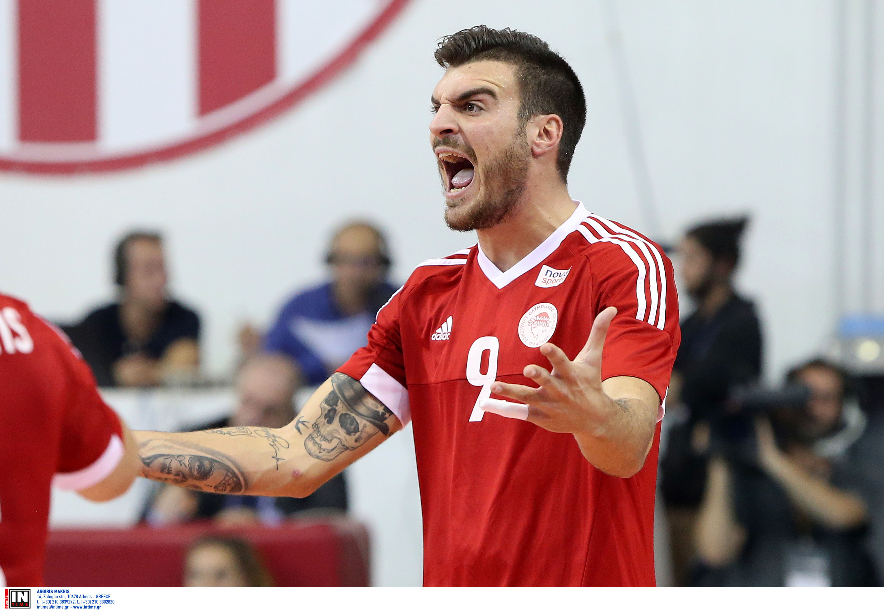 Σήμερα στις 21:00 στο Ρέντη!