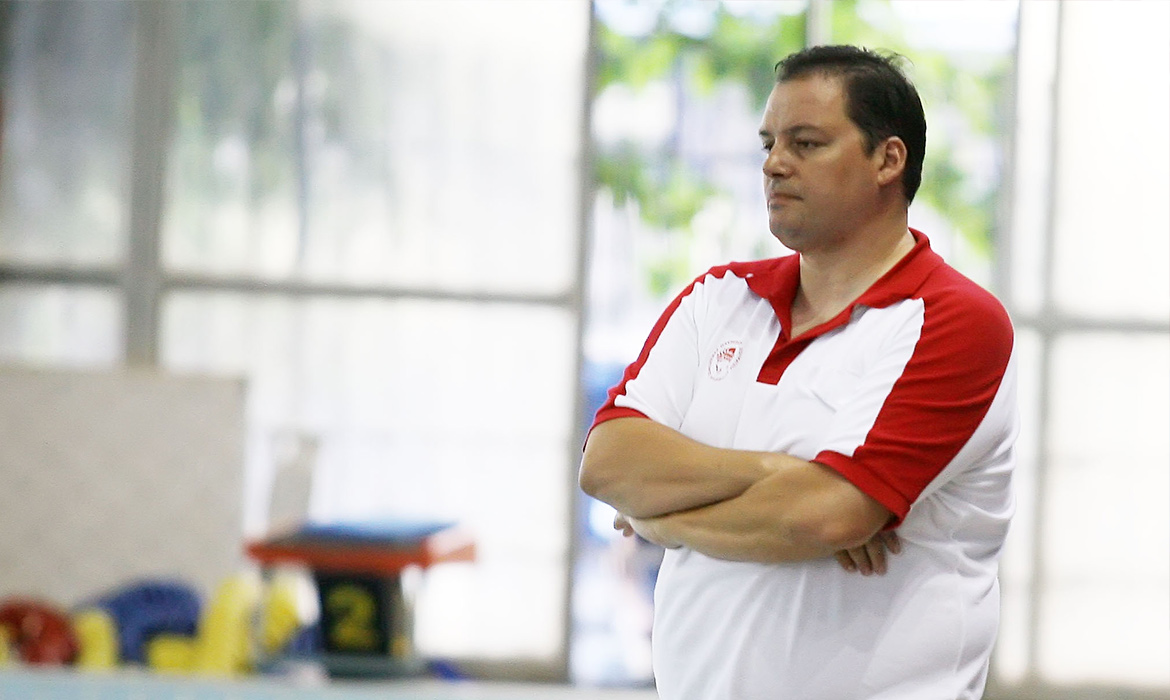 Παυλίδης: «Προτιμώ να υπάρχει πίεση από τον κόσμο μας»