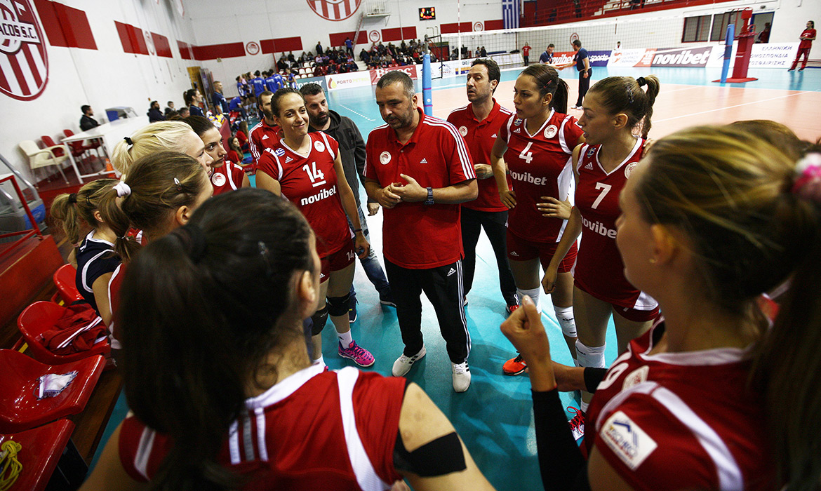 Στη Δραπετσώνα για το «6Χ6»