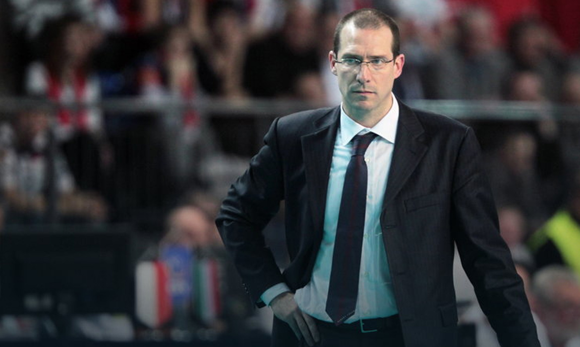 Ρομπέρτο Πιάτσα: «Ευχαρίστηση και τιμή να δουλέψω στον Ολυμπιακό»