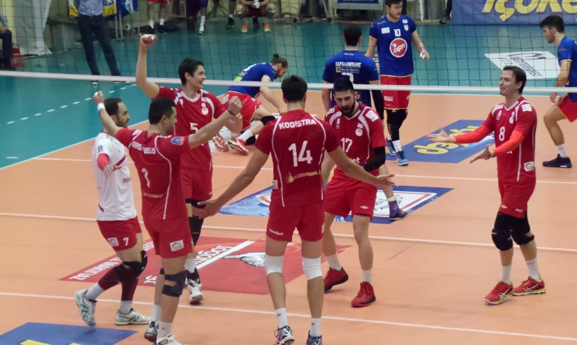 Ανατροπή και σκέφτεται την Κυριακή!