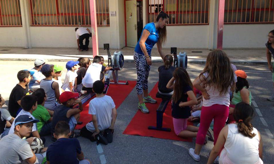 Μαθήματα Κωπηλασίας στο καμπ του Δήμου Πειραιά