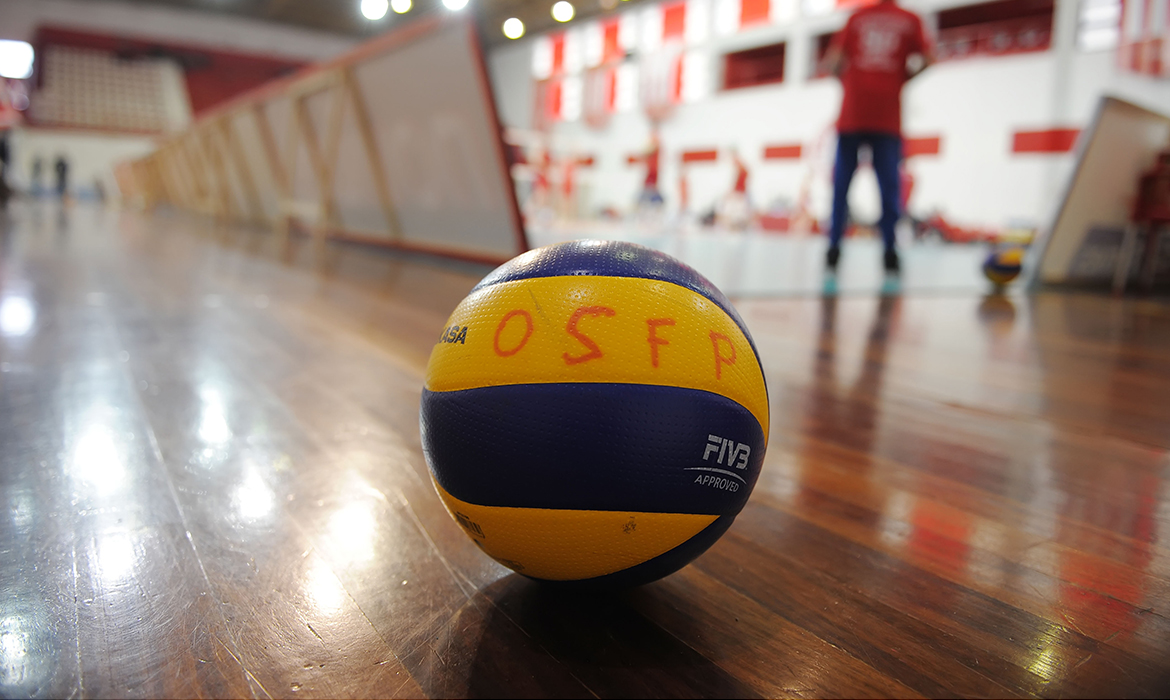 Το πρόγραμμα της Ακαδημίας βόλεϊ