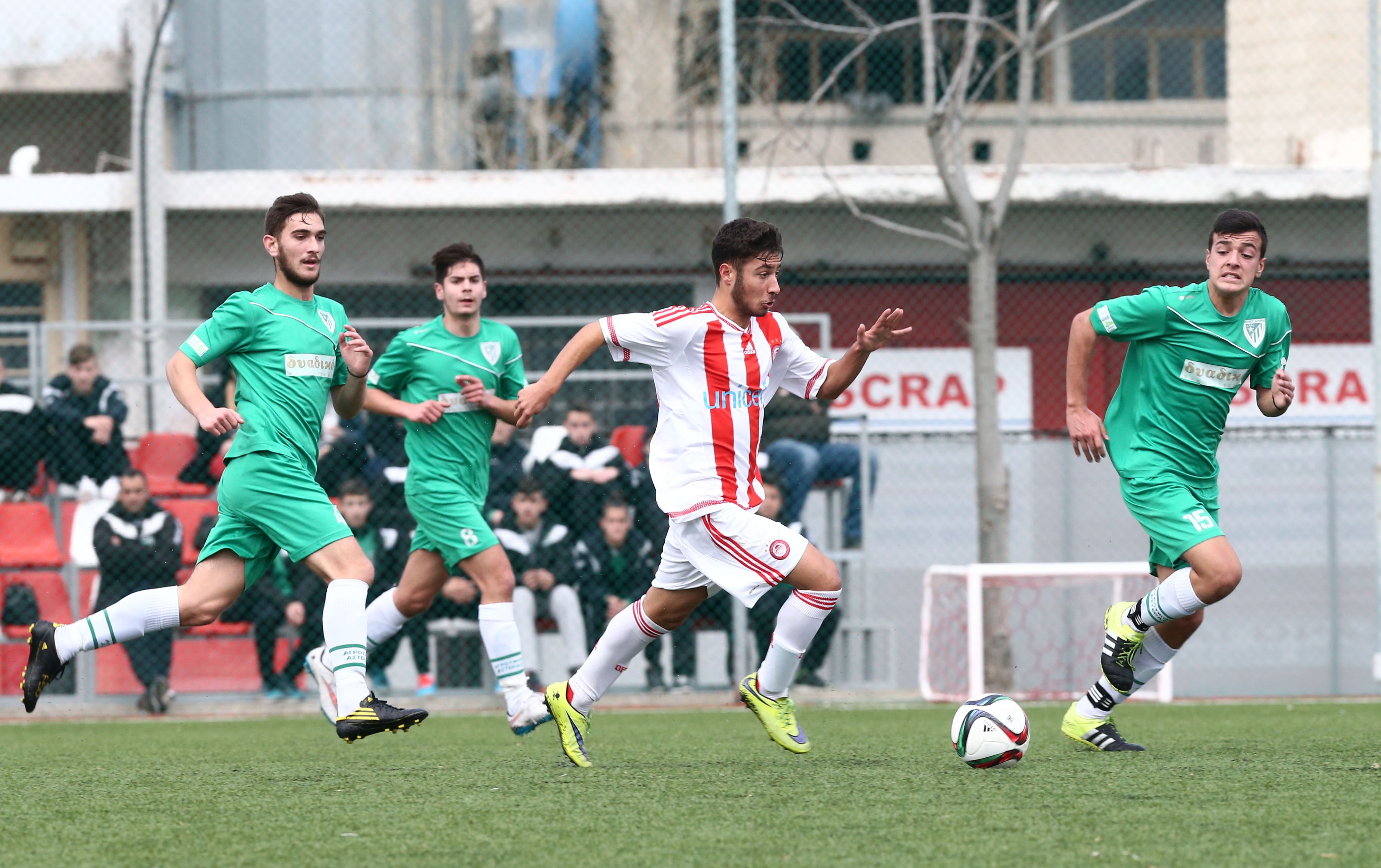 Φιλικές νίκες επί του Αγροτικού Αστέρα