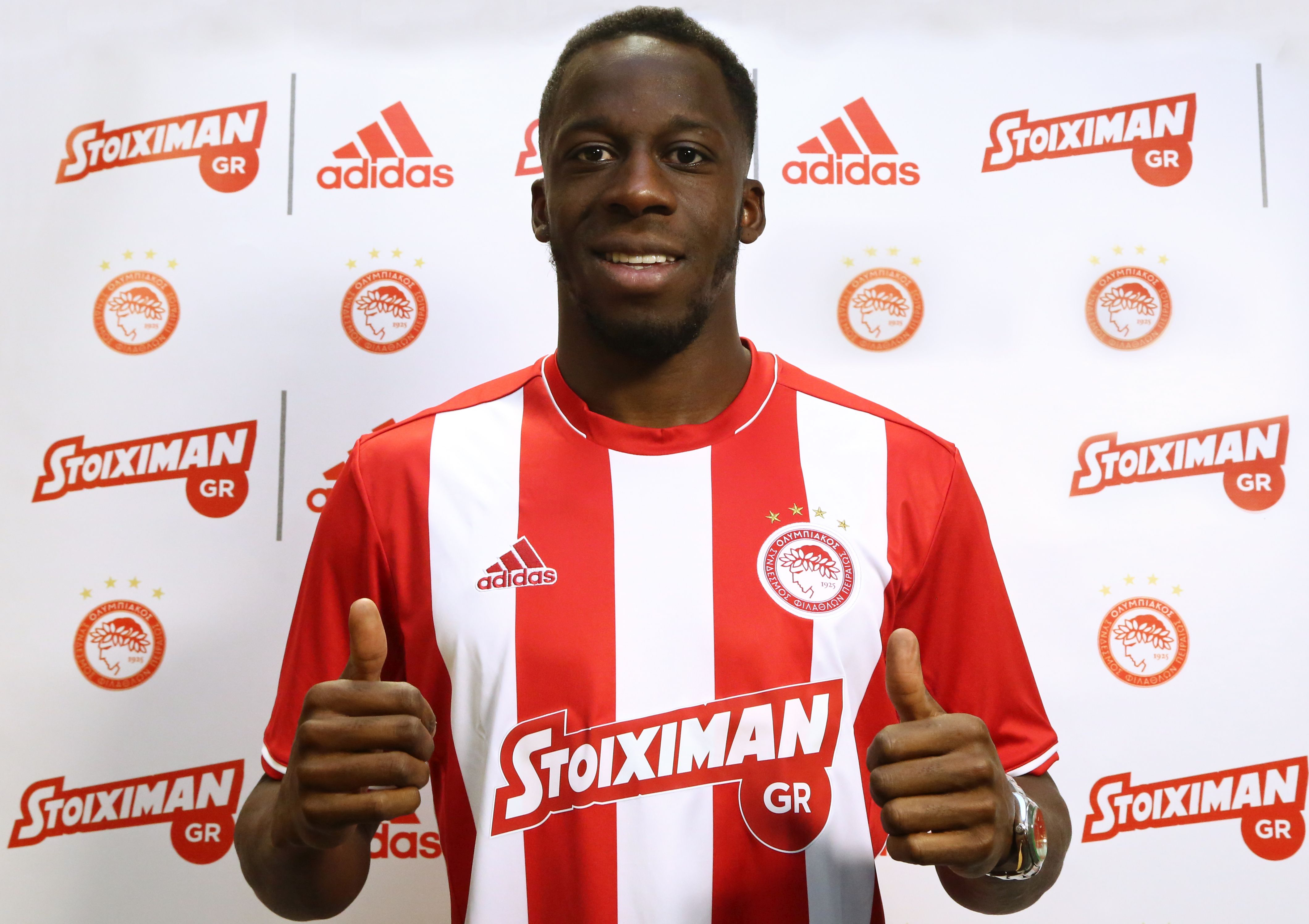 Aly Cissokho joins Olympiacos!