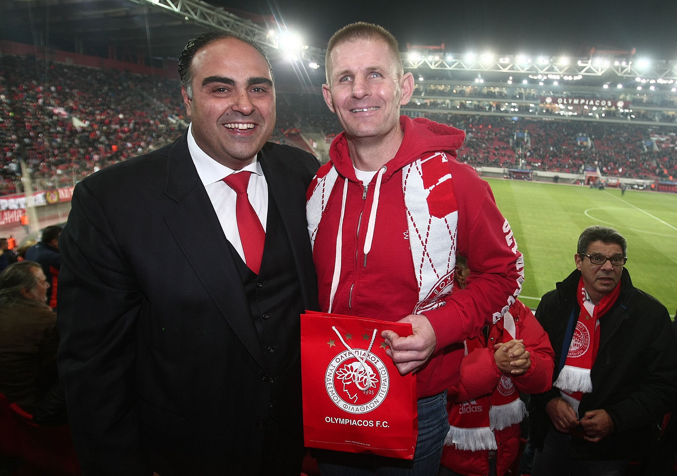 Θ. Μπαράκας: Οικογένειά μου ο Θρύλος