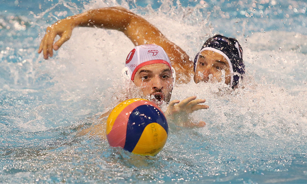 Στη Γλυφάδα για το «17Χ17»