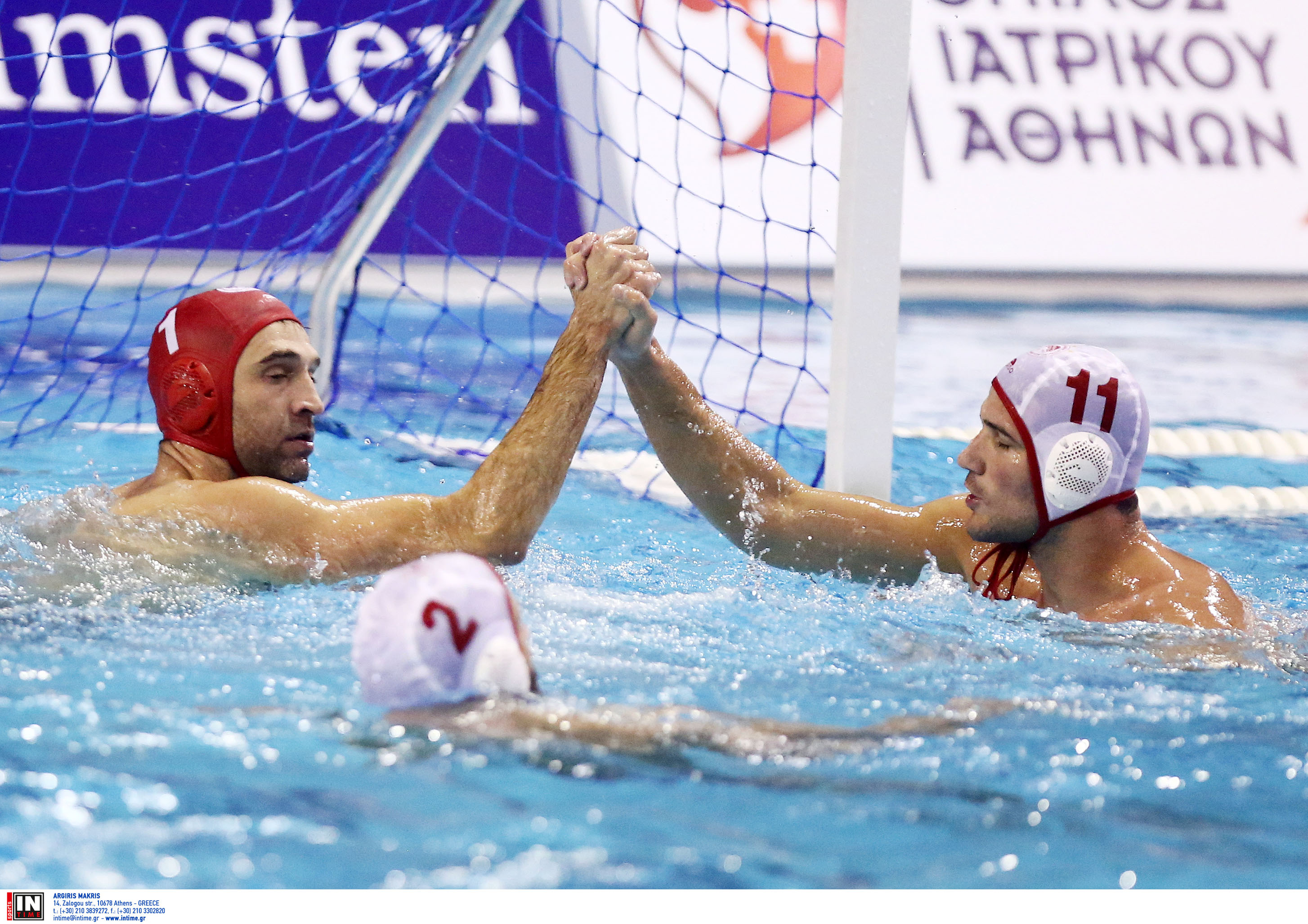 Ήταν Θρύλος στην πρεμιέρα!