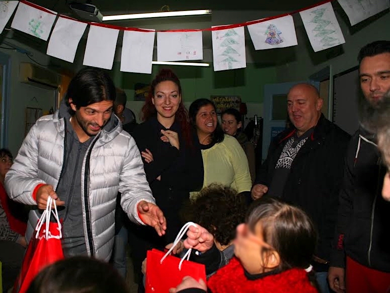 O Τσόρι κοντά σε Ιδρύματα του Πειραιά!