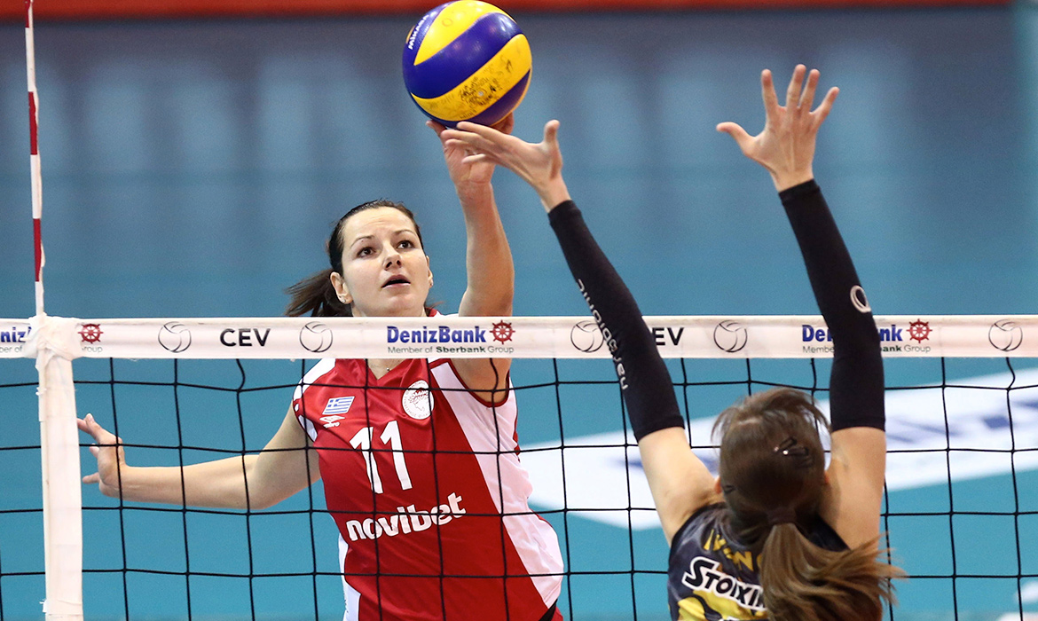 Κλειδώνει την πρωτιά!