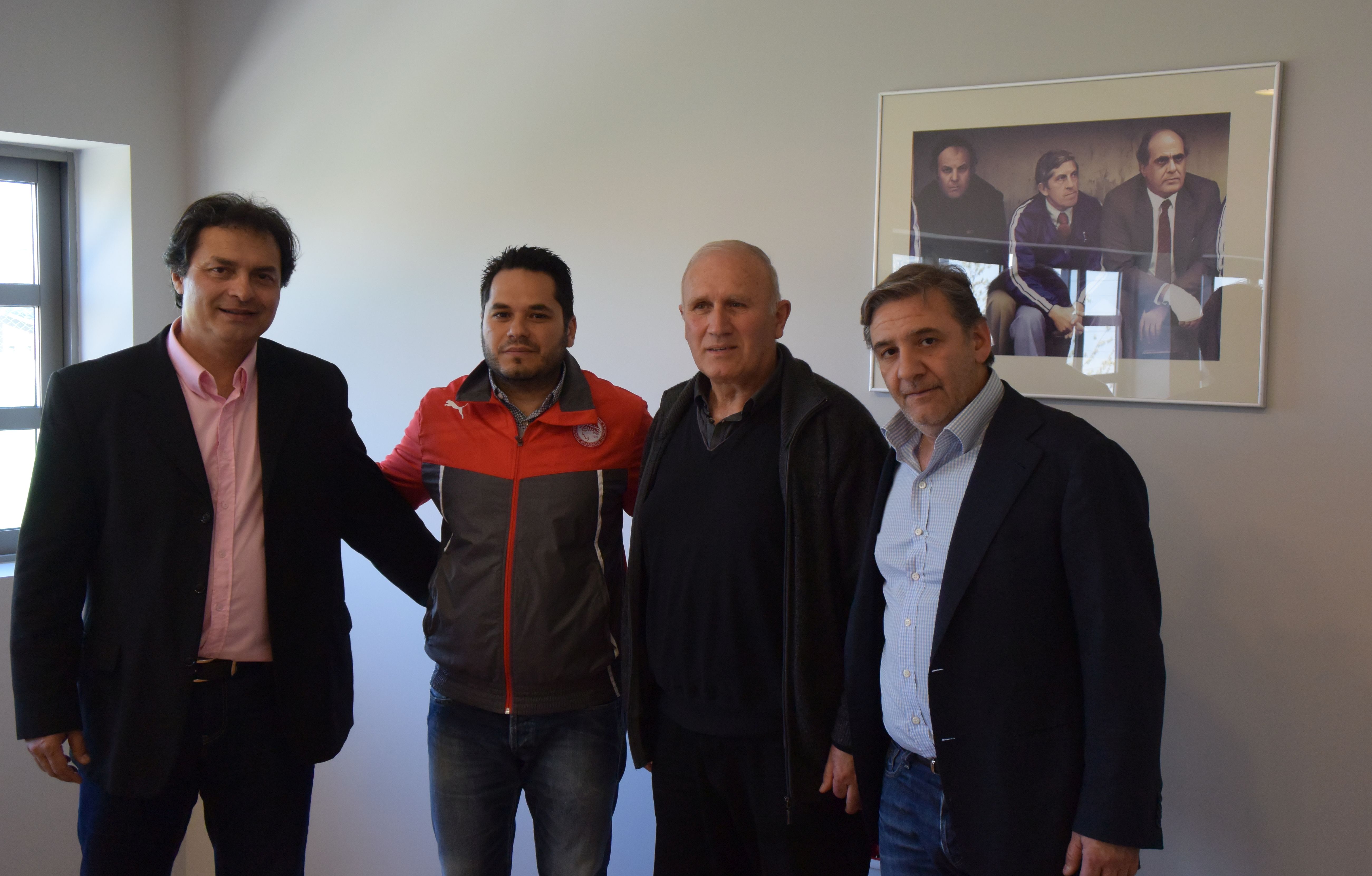 Σχολή Ποδοσφαίρου στα Γλυκά Νερά!