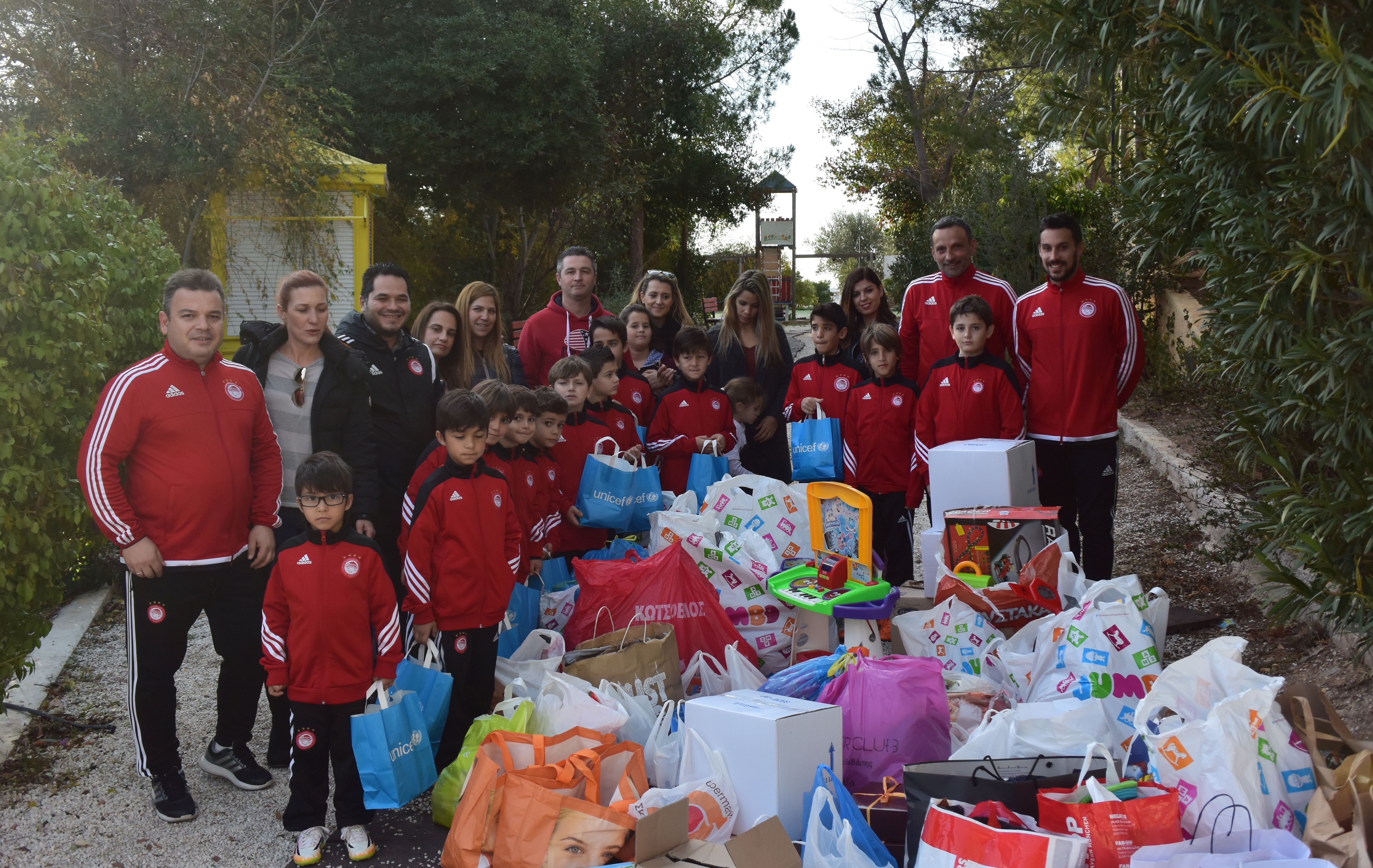 Επίσκεψη αγάπης από την Σχολή Βάρης στο Παιδικό Χωριό SOS