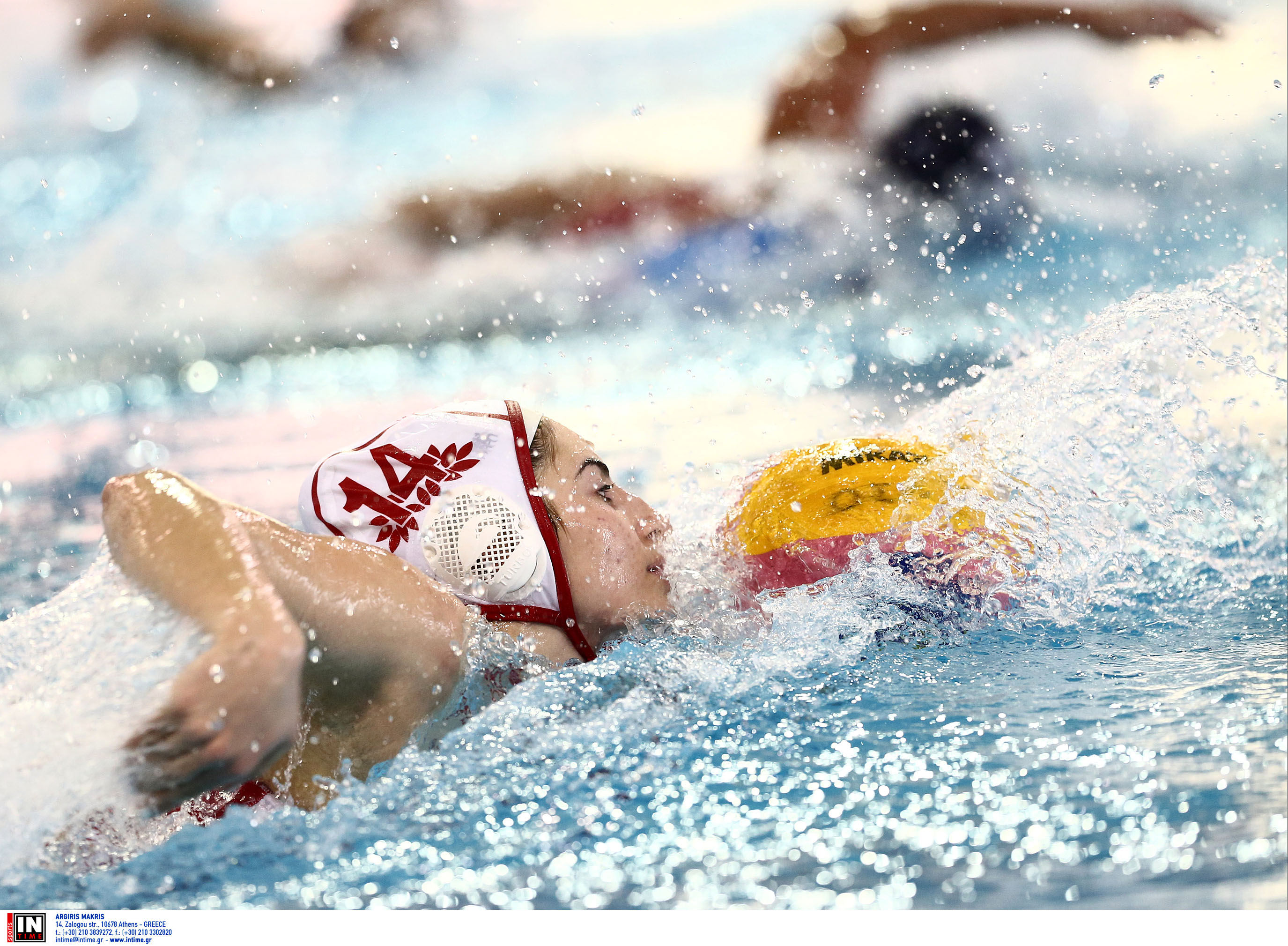 Πρόκριση με πρωτιά στον ημιτελικό!