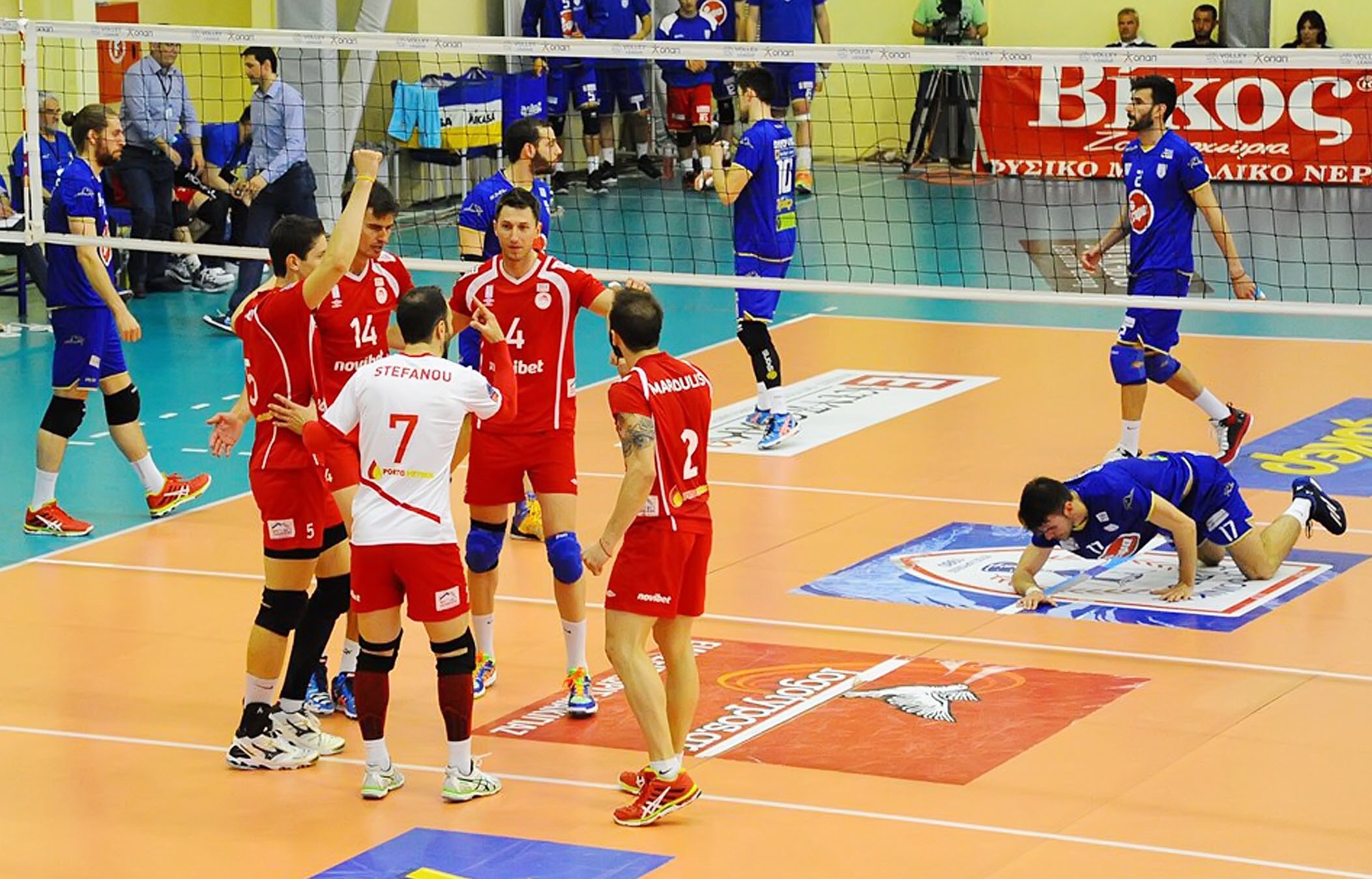 Αλύγιστος Θρύλος στον τελικό!