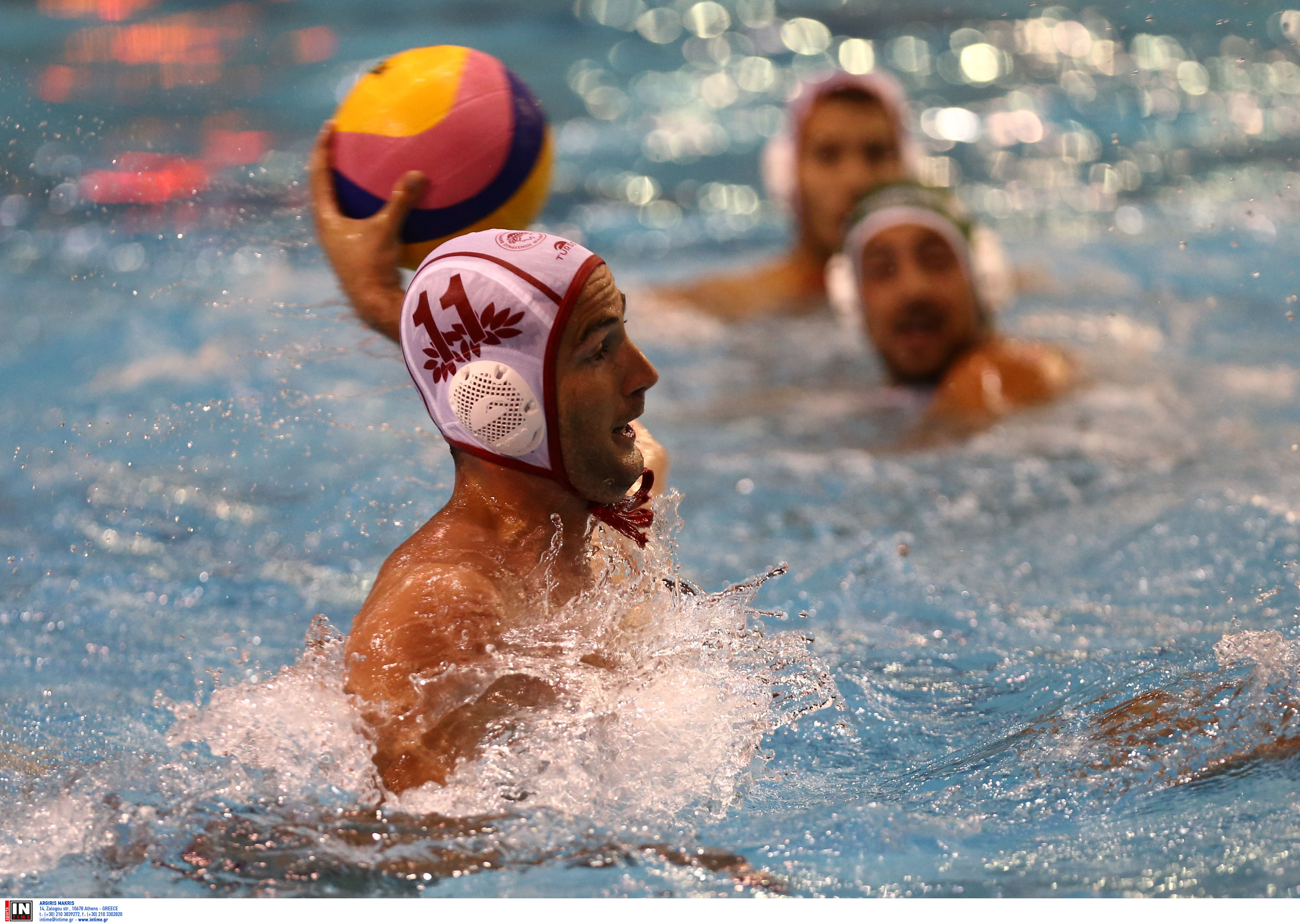 Ο Θρύλος νίκησε τα «πάντσερ»!