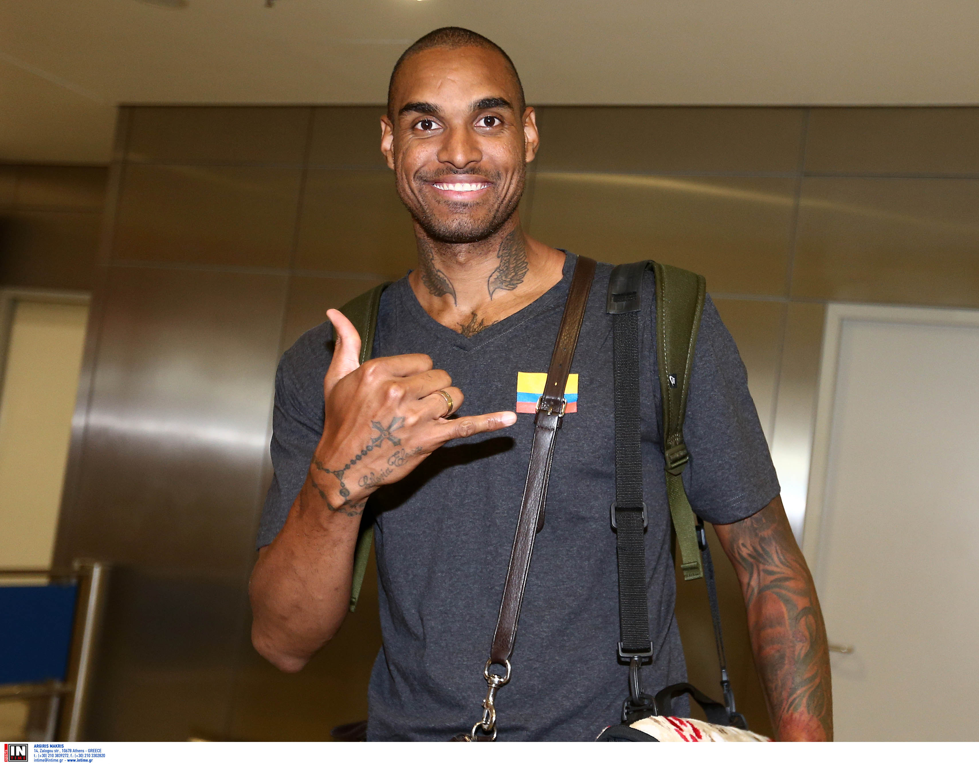 Αγκάμεζ : “Πρωτάθλημα και CEV Cup με τον Ολυμπιακό”