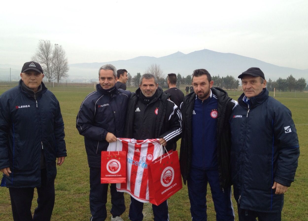 Μπέμπηδες 2000-Ολυμπιακός Κ/16: 0-2