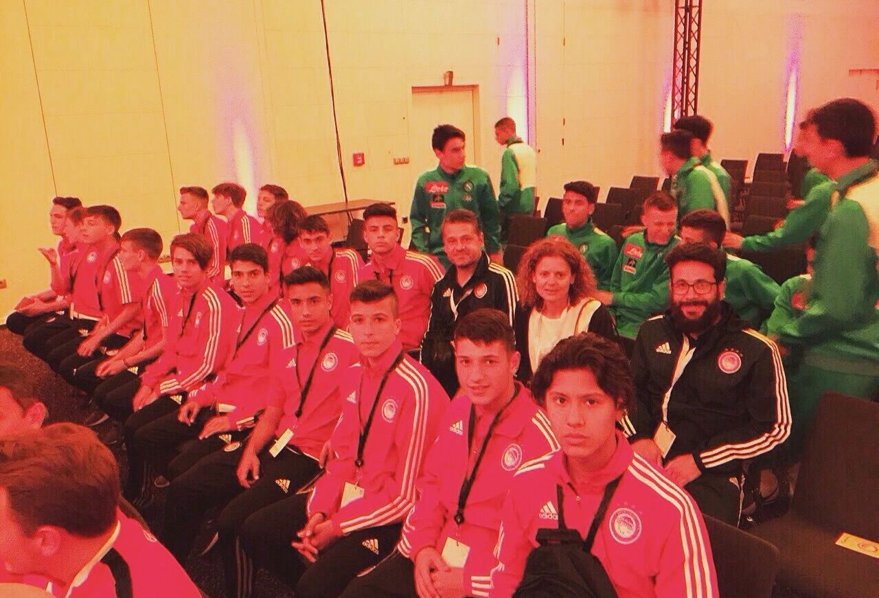 Με Ντιναμό, Σαχτάρ, Χόνκα η Κ-14 στο Βερολίνο