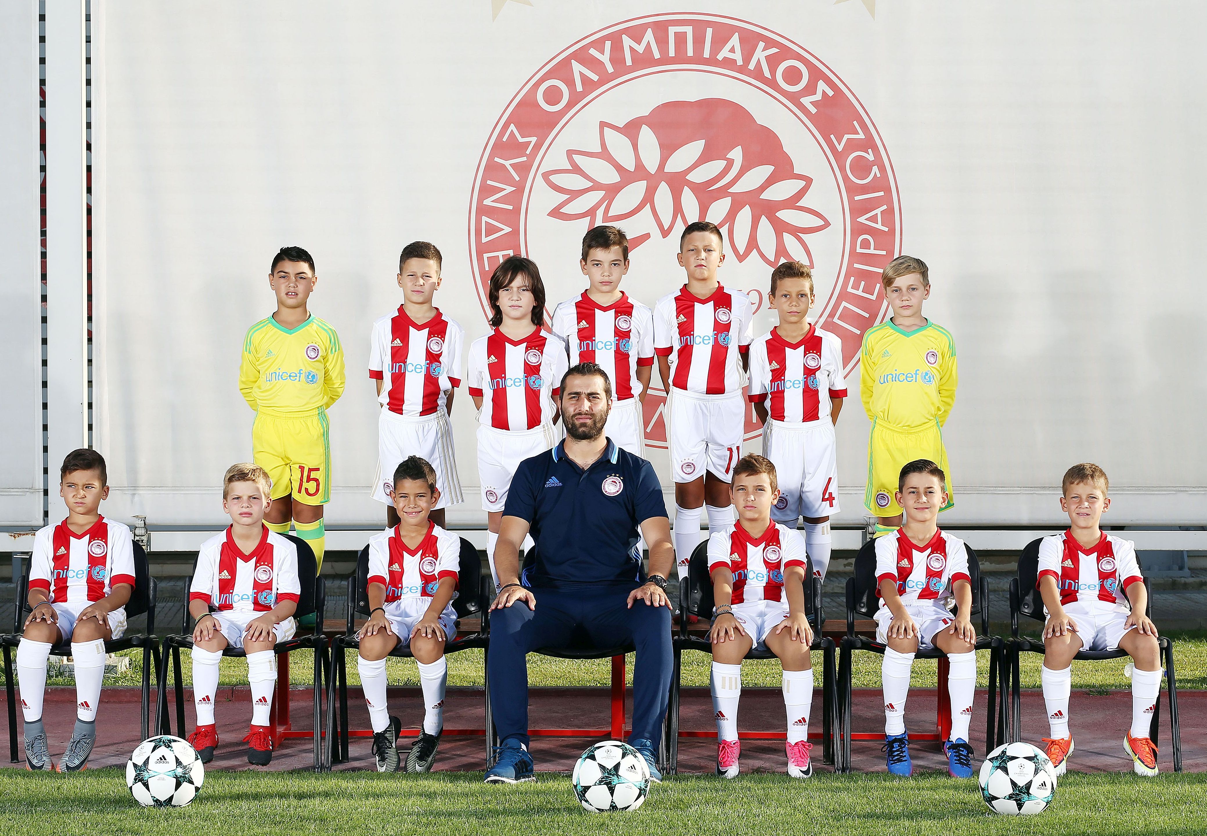 Νίκες για την Ακαδημία