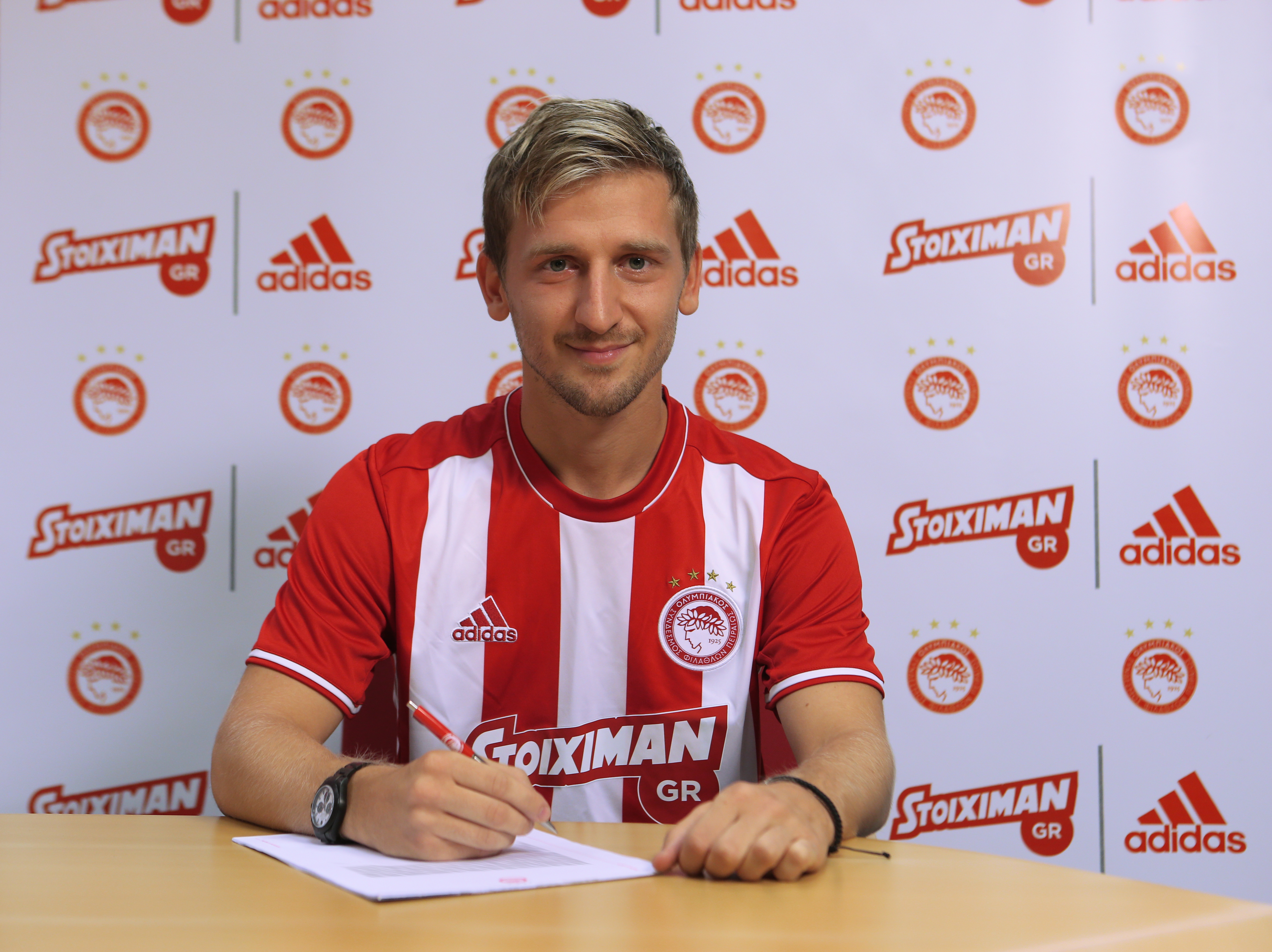 Μάρκο Μάριν: «Περήφανος που θα φοράω αυτή τη φανέλα»