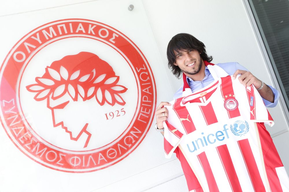 Στον Ολυμπιακό ο Μπενίτες