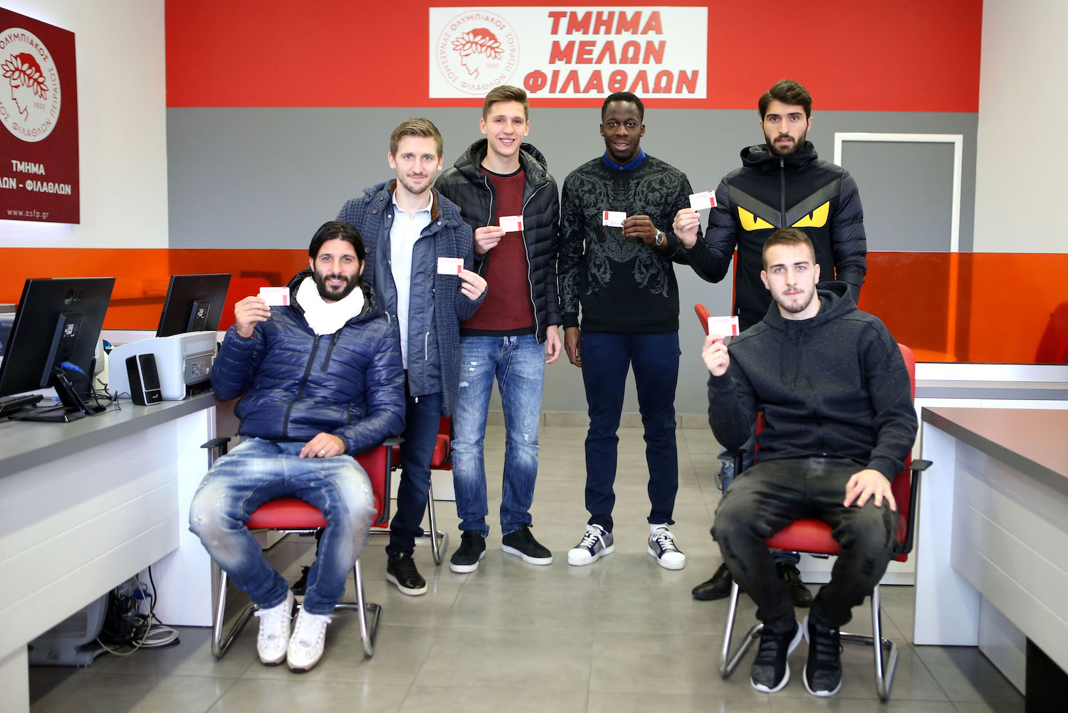 Μέλη του Θρύλου οι ποδοσφαιριστές μας!