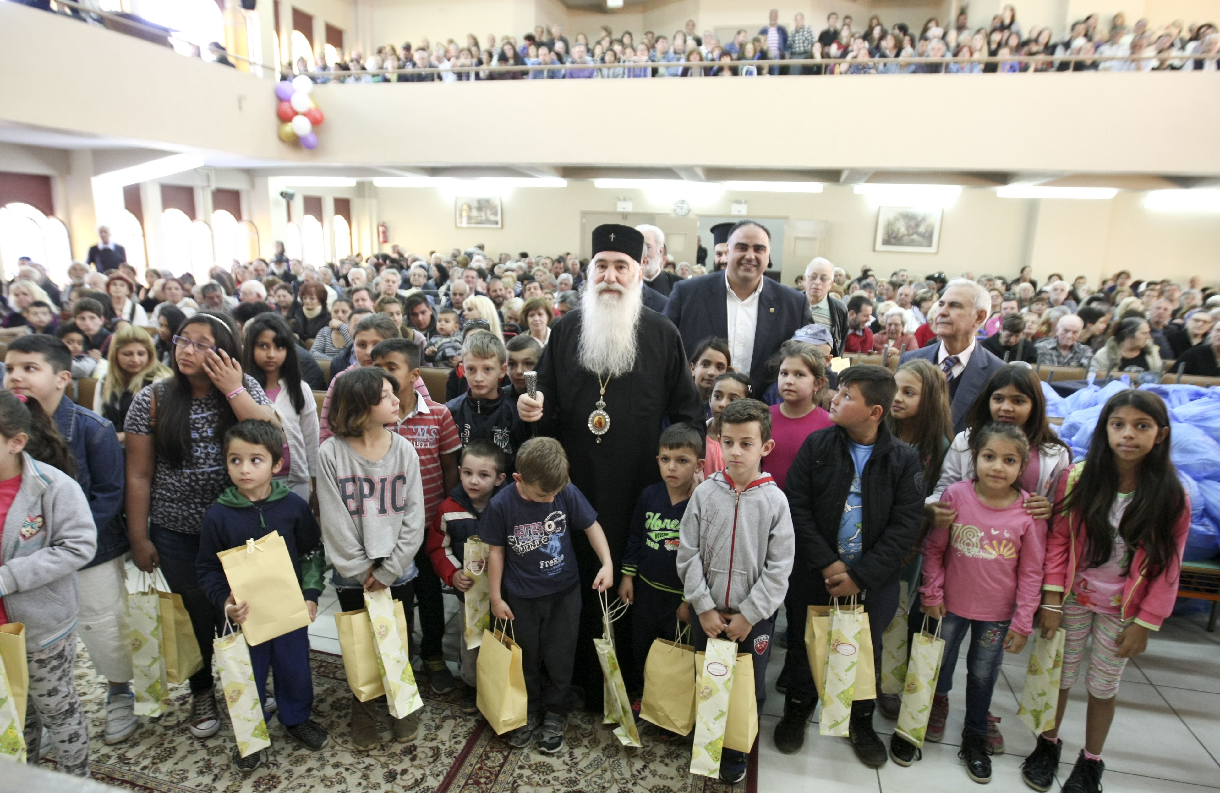 Ο Θρύλος αρωγός σε 2.500 «θαύματα» στη Νίκαια