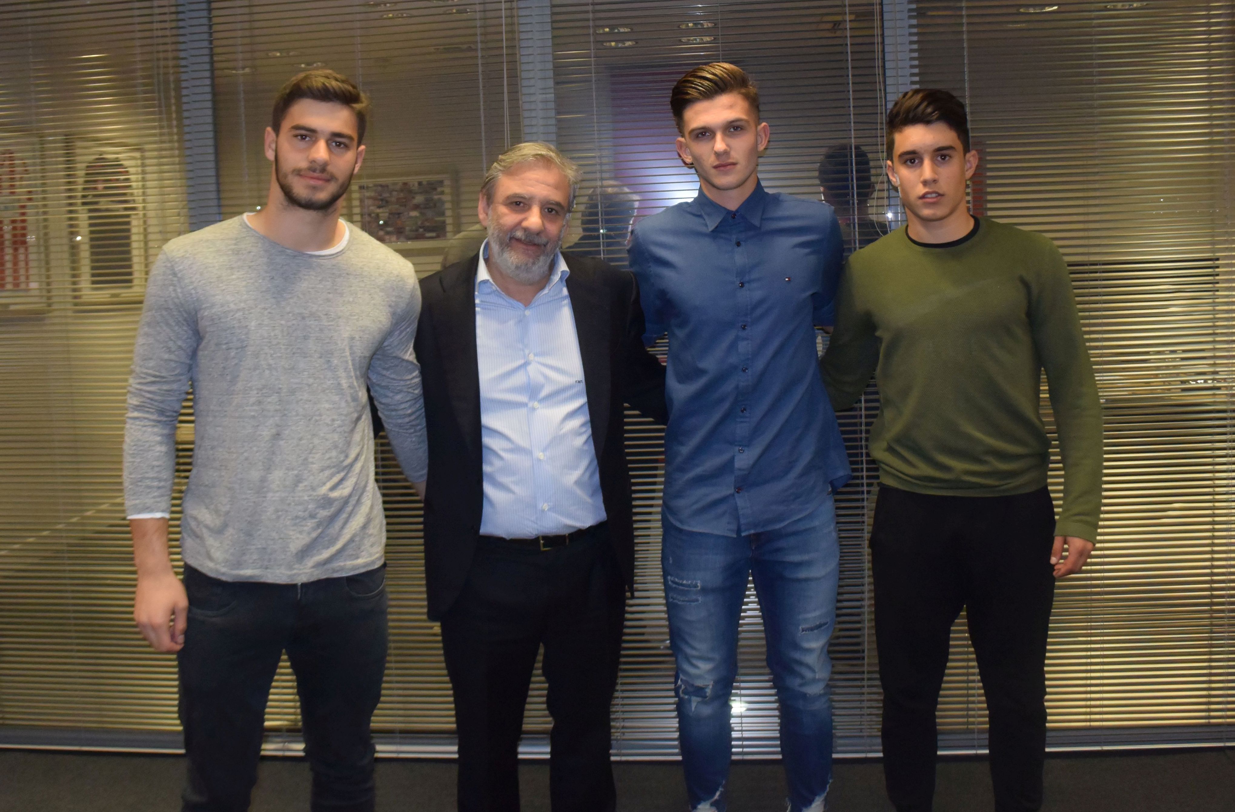 Τρεις νέοι επαγγελματίες στην Ακαδημία!