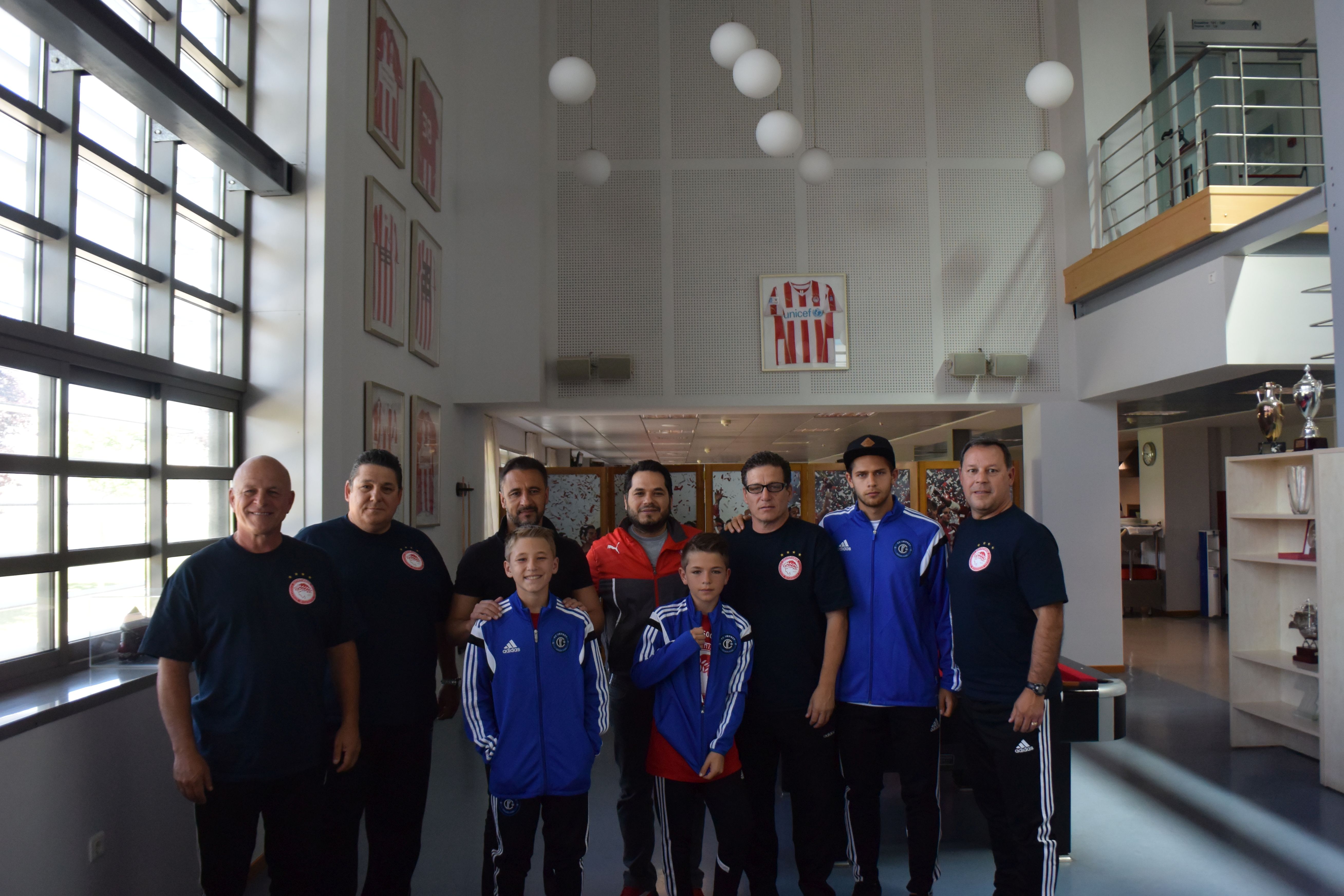 Η γνωριμία του κ. Περέιρα με τα μέλη της Σχολής της Καλιφόρνια!