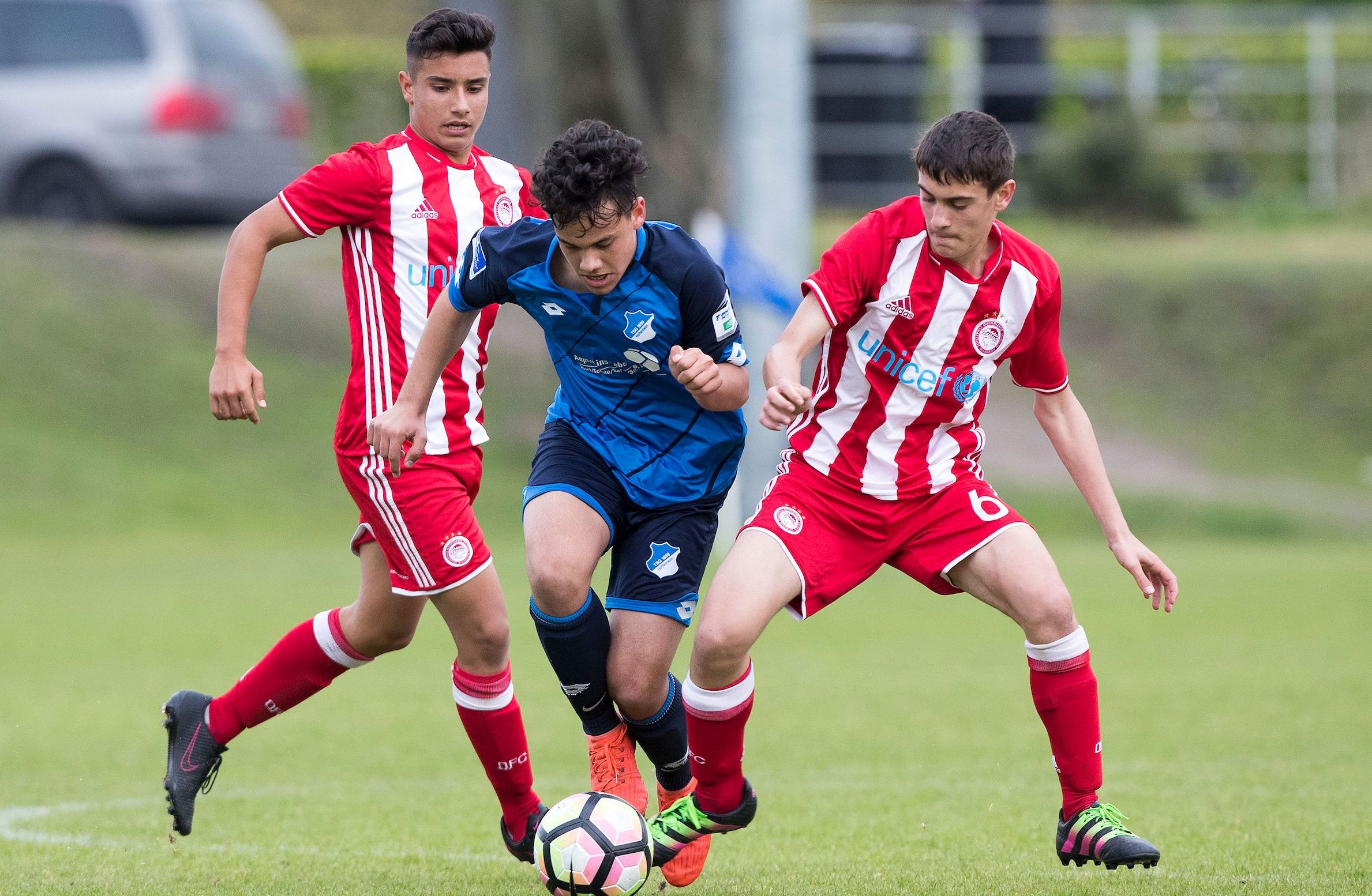 Ταξίδεψε για Λιλ η Κ-14