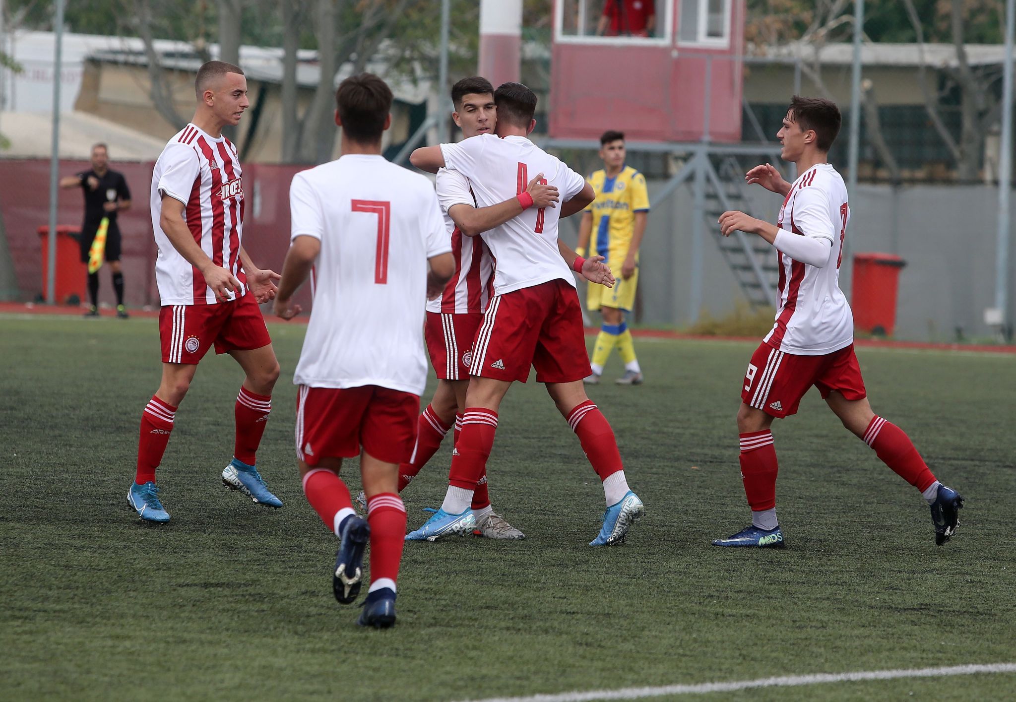 Καταιγιστική και πρώτη η Κ17