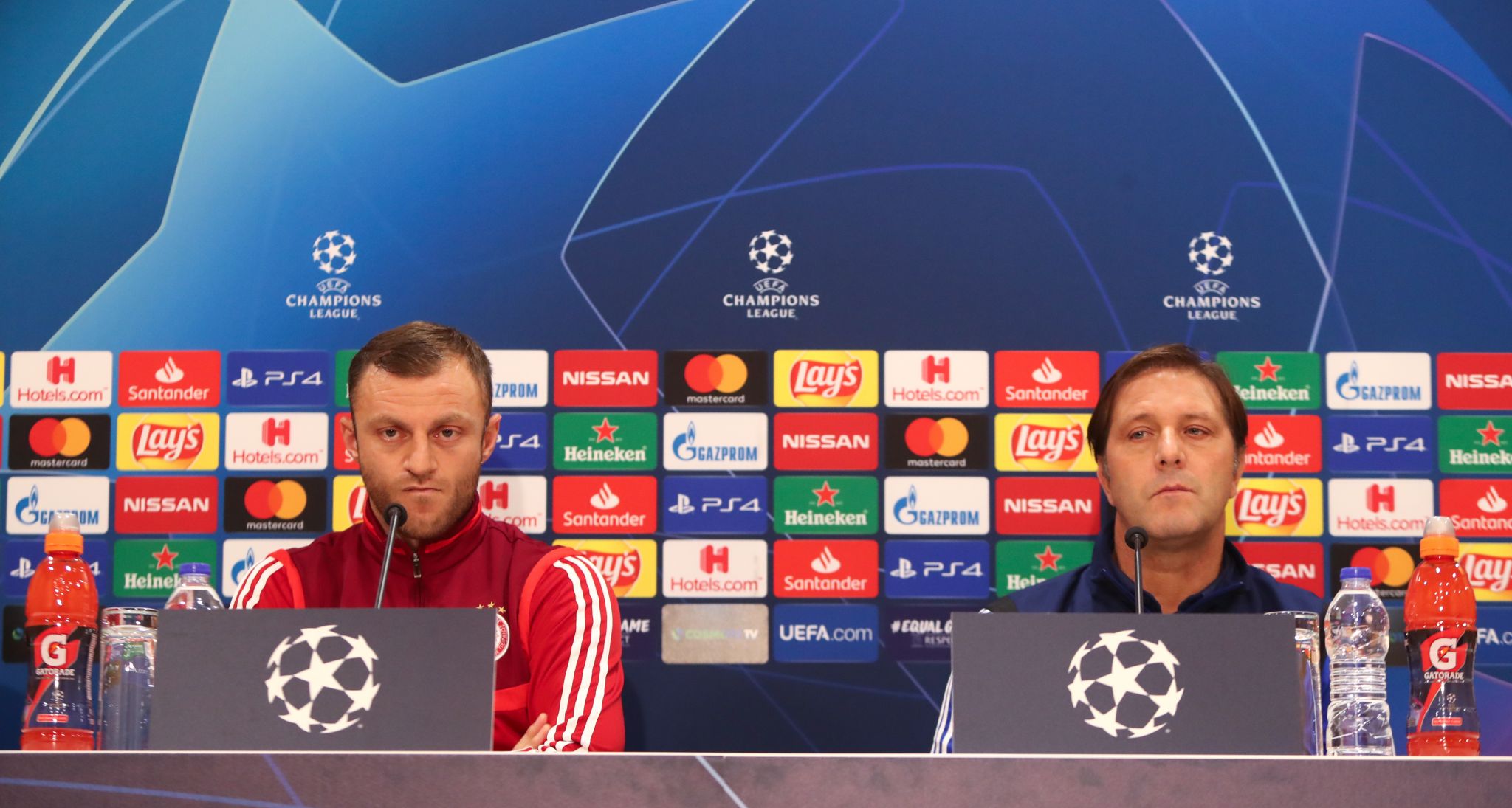 Words by Martins and Papadopoulos