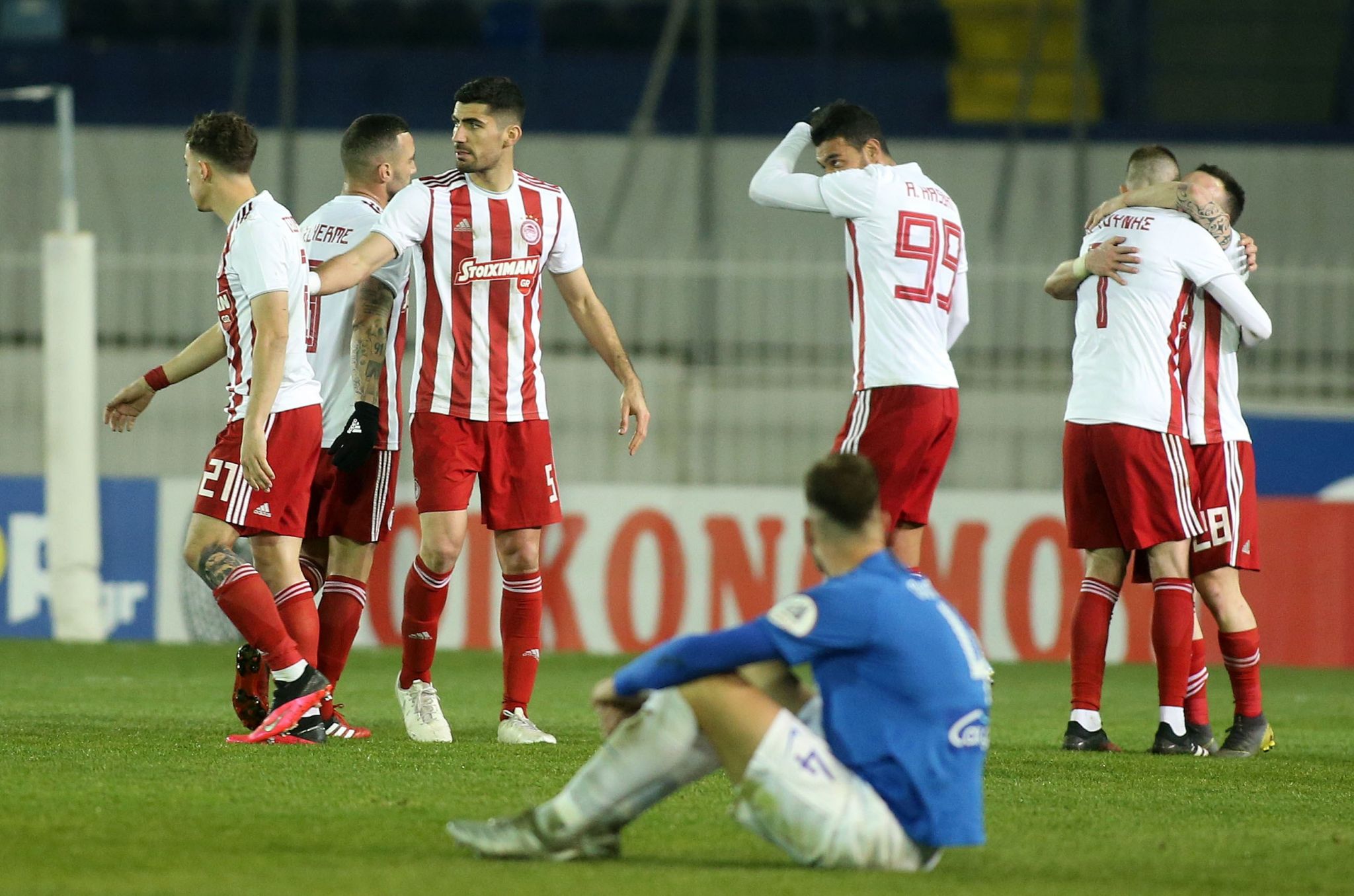 Photostory from Atromitos - Olympiacos - ΟΛΥΜΠΙΑΚΟΣ - Olympiacos.org Photostory from Atromitos - Olympiacos - ΟΛΥΜΠΙΑΚΟΣ - Olympiacos.org
