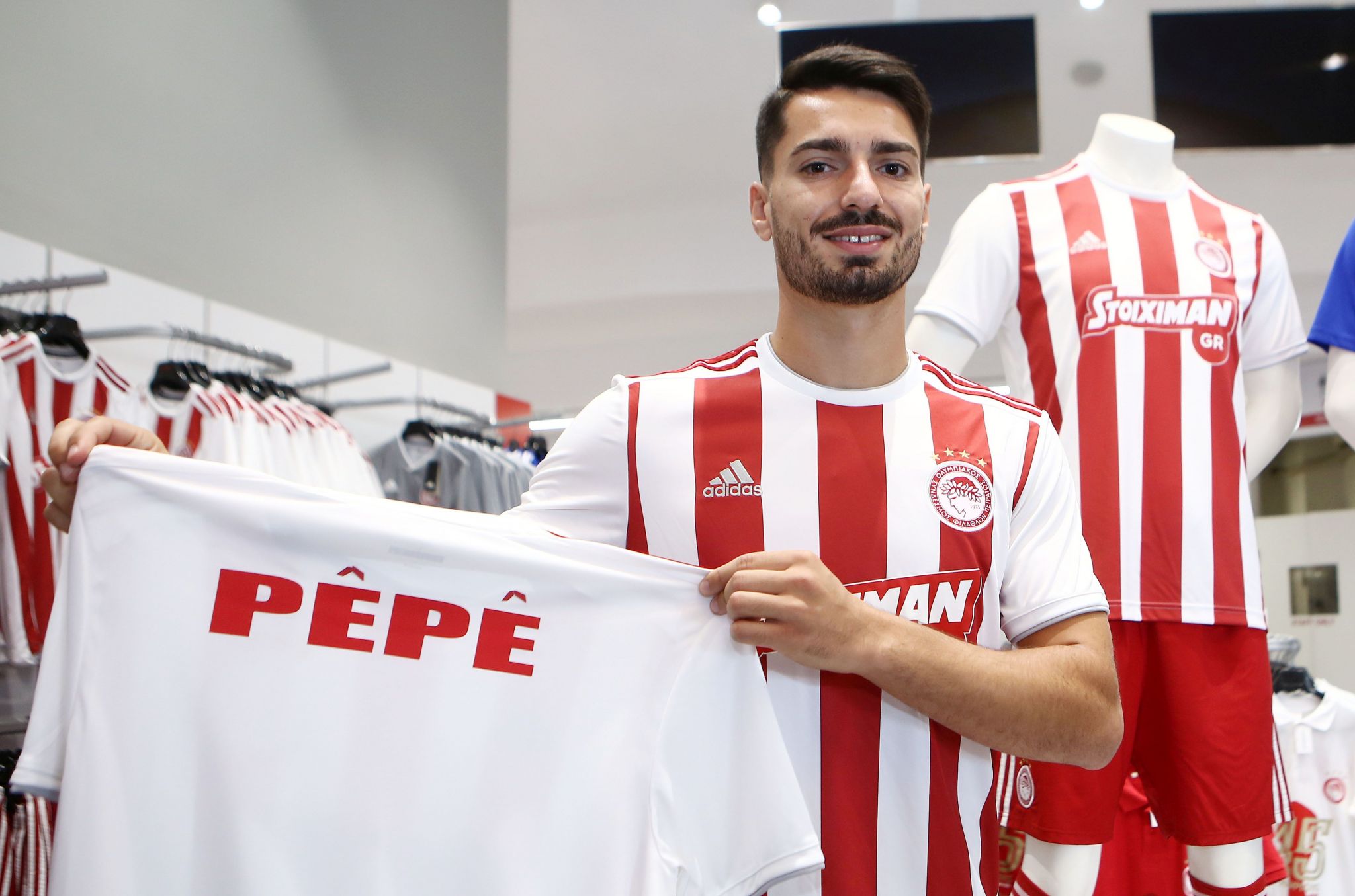 Πέπε: «Λατρεύω το Καραϊσκάκη και ανυπομονώ να αγωνιστώ εκεί»