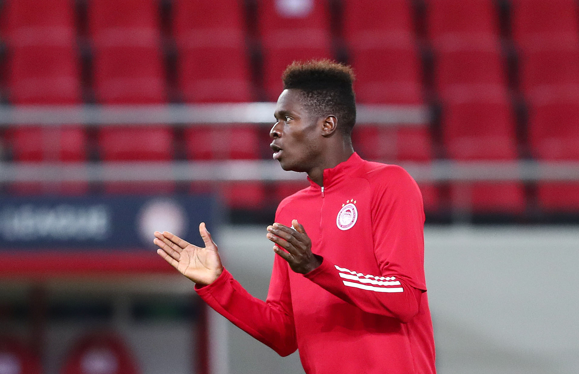 Παπέ Αμπού Σισέ μέχρι το 2024