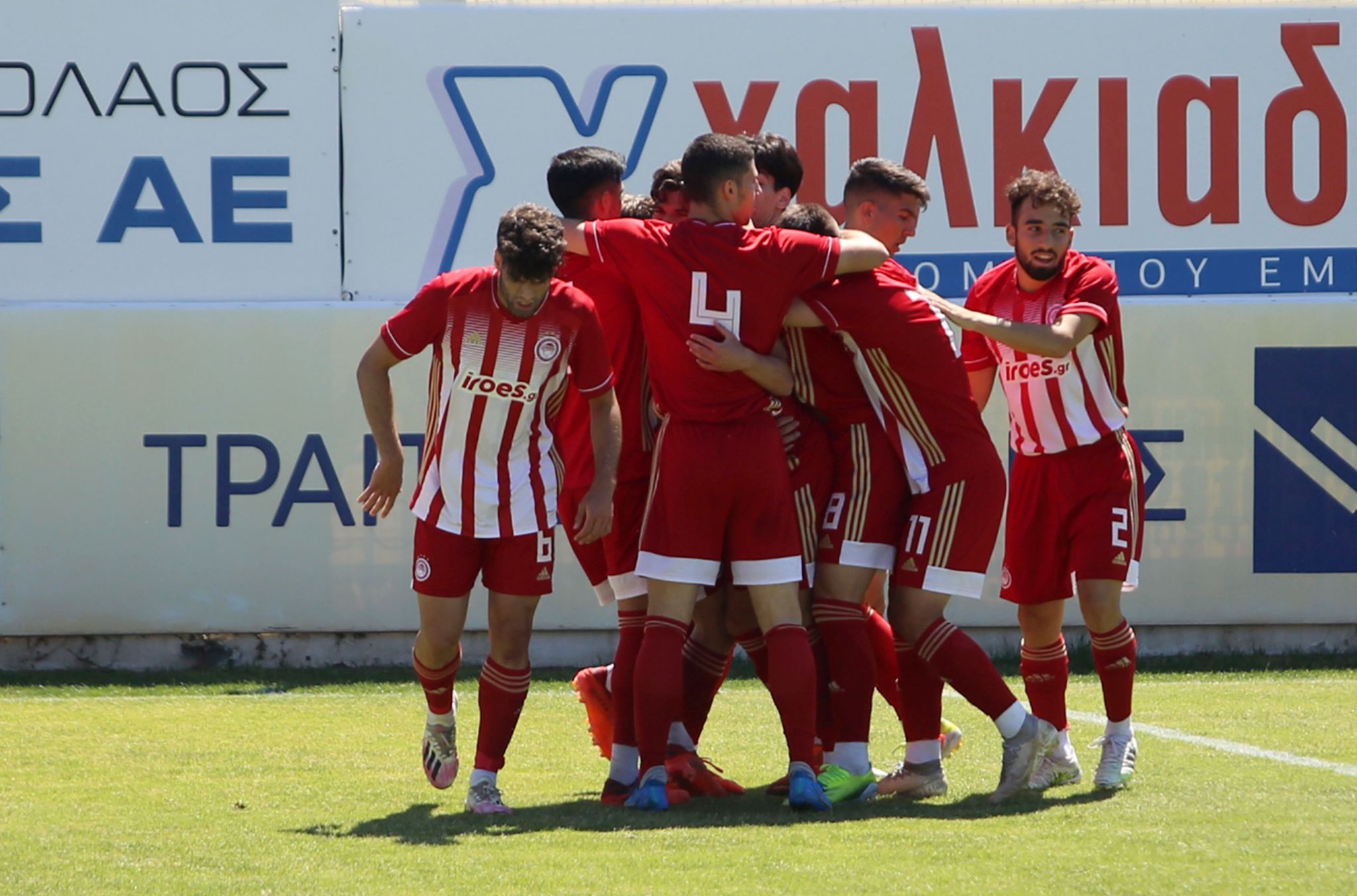 Επιστροφή με εμφατικό πέρασμα