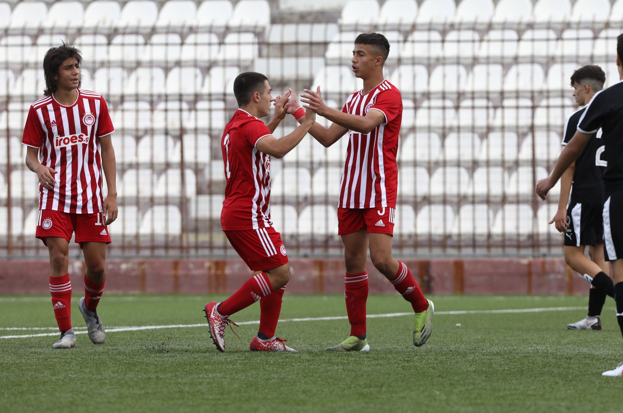 Σαρωτική πρεμιέρα για την Κ15