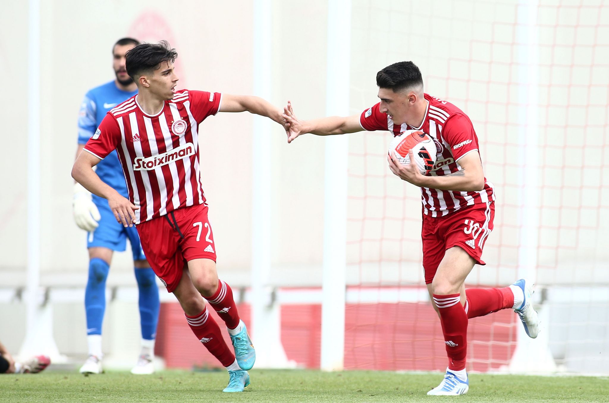 Αυλαία με θρυλική ανατροπή